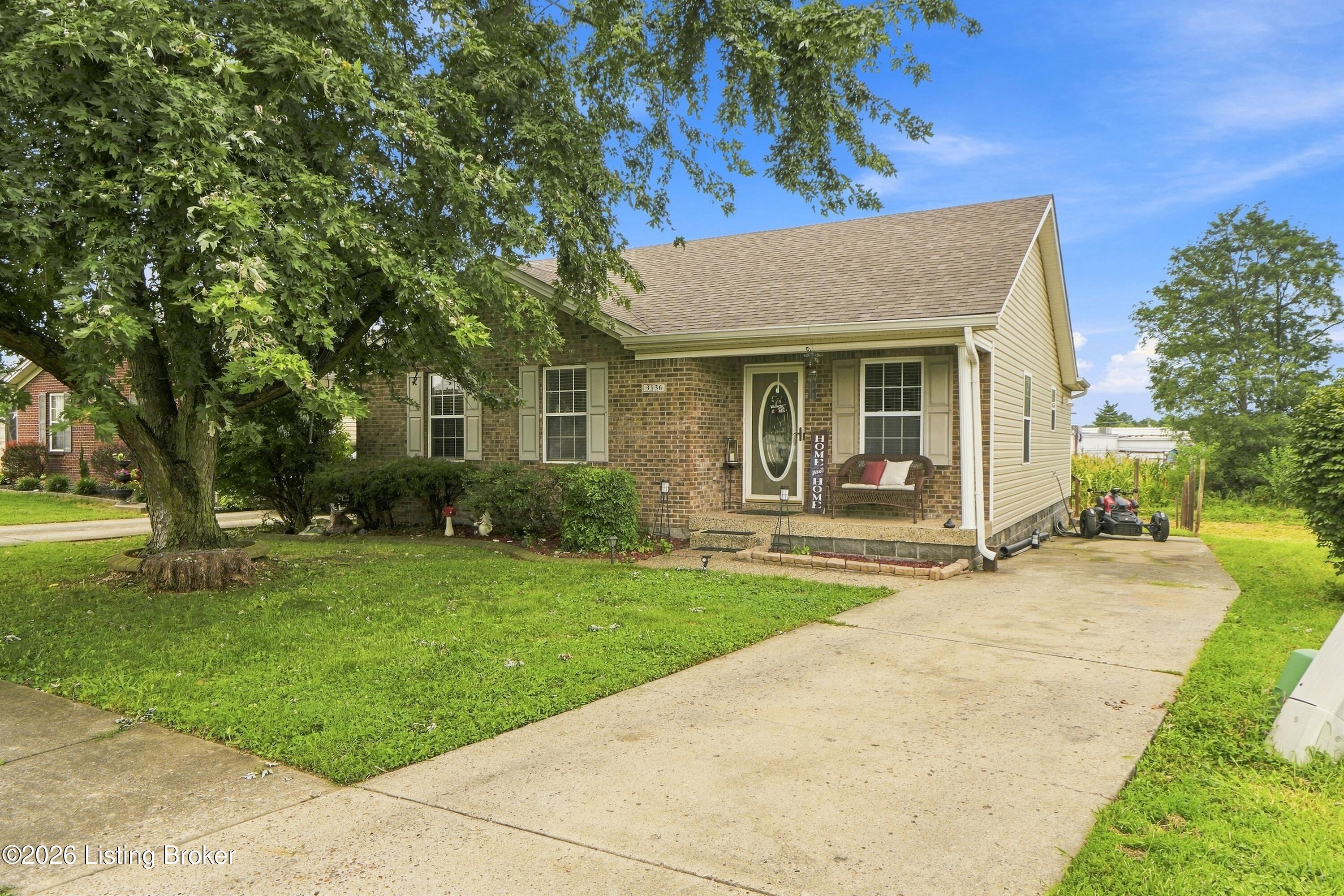3136 Northland Dr Property Photo 4