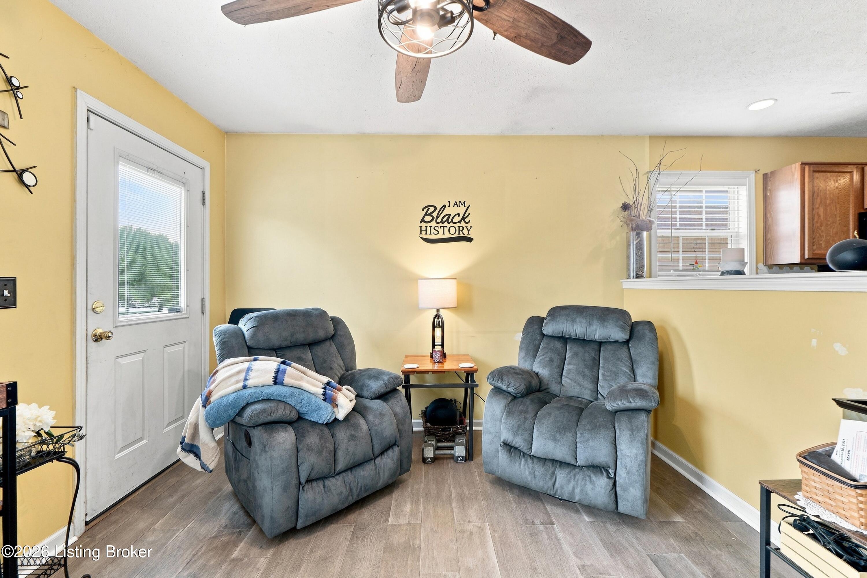 3136 Northland Dr Property Photo 16