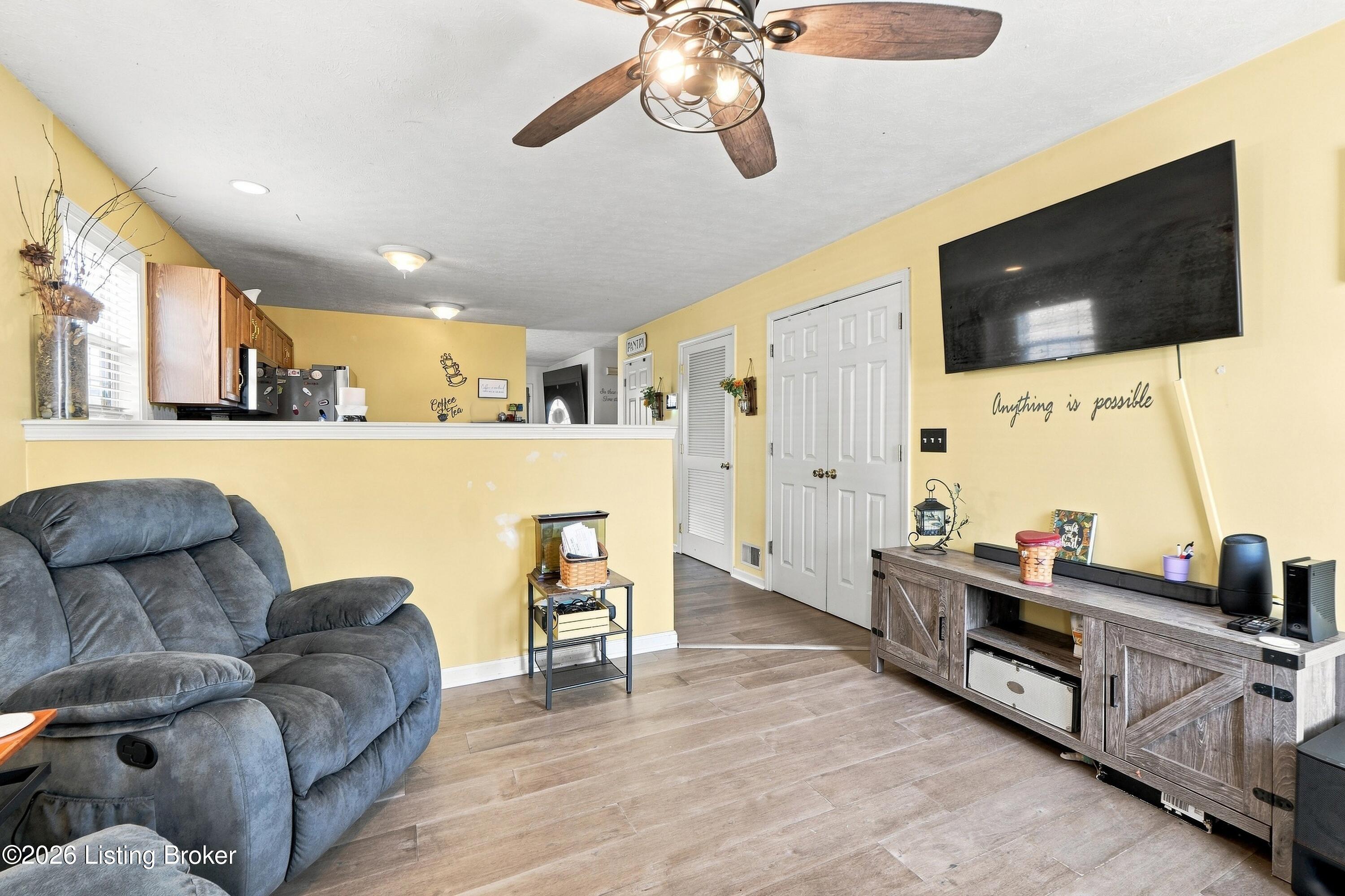 3136 Northland Dr Property Photo 17