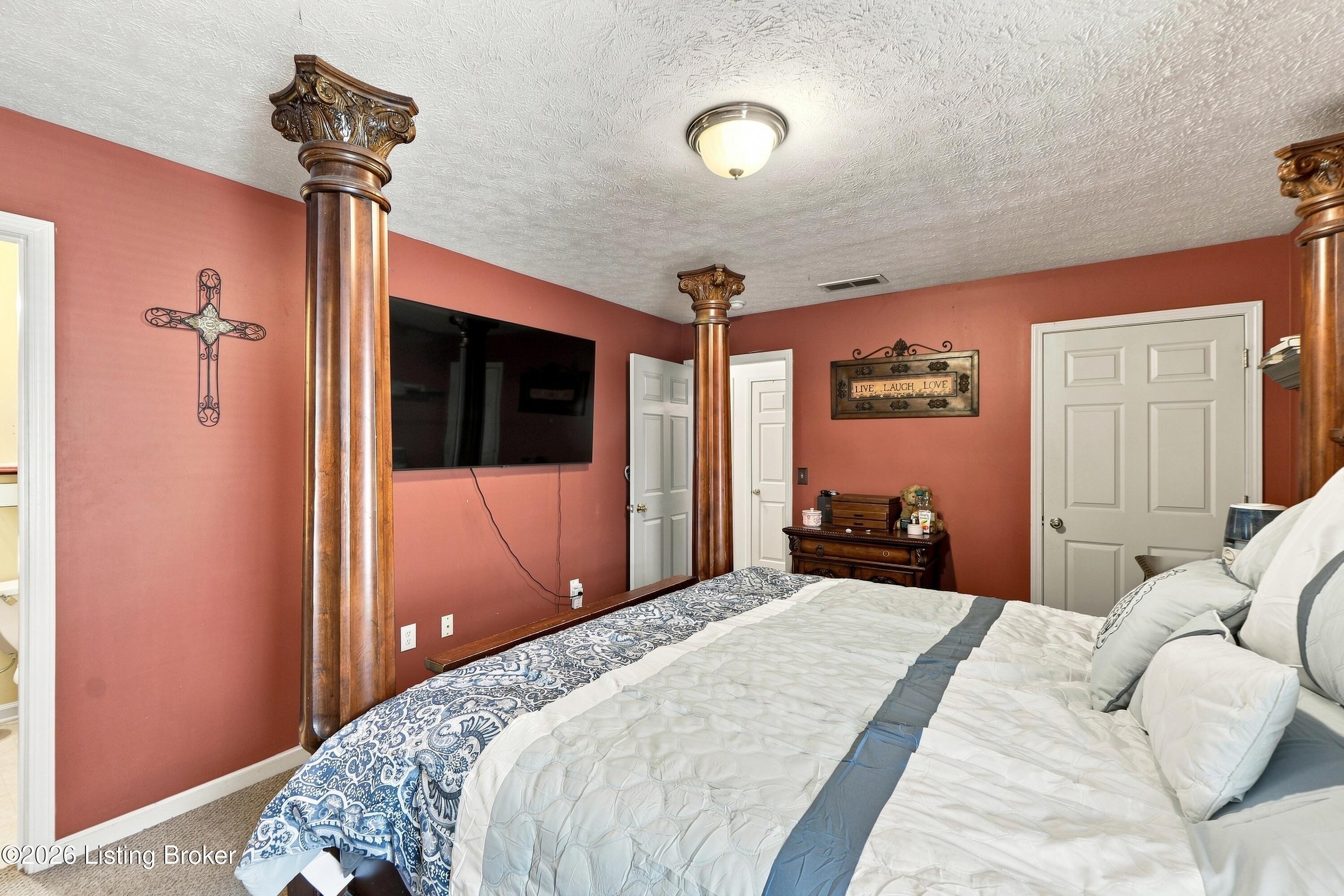 3136 Northland Dr Property Photo 20
