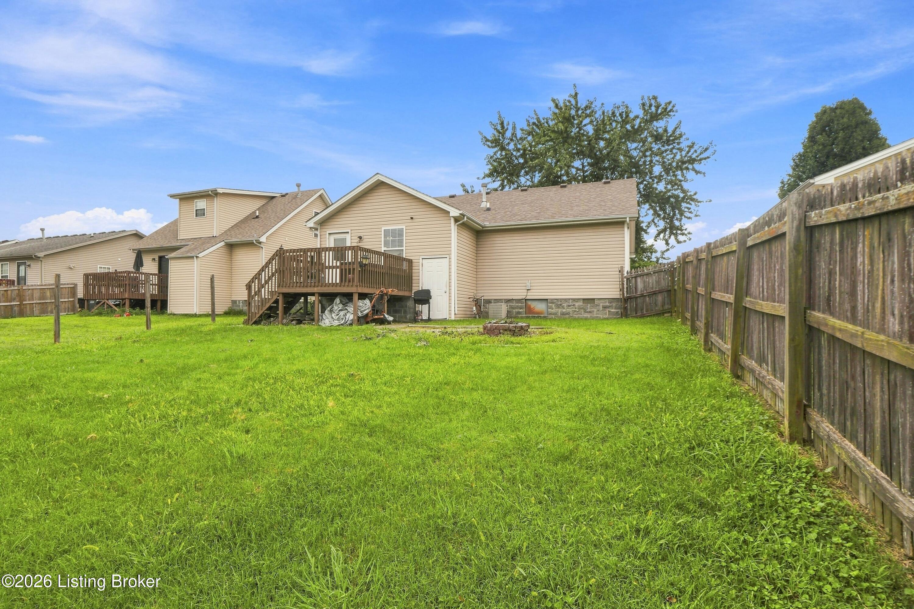 3136 Northland Dr Property Photo 34