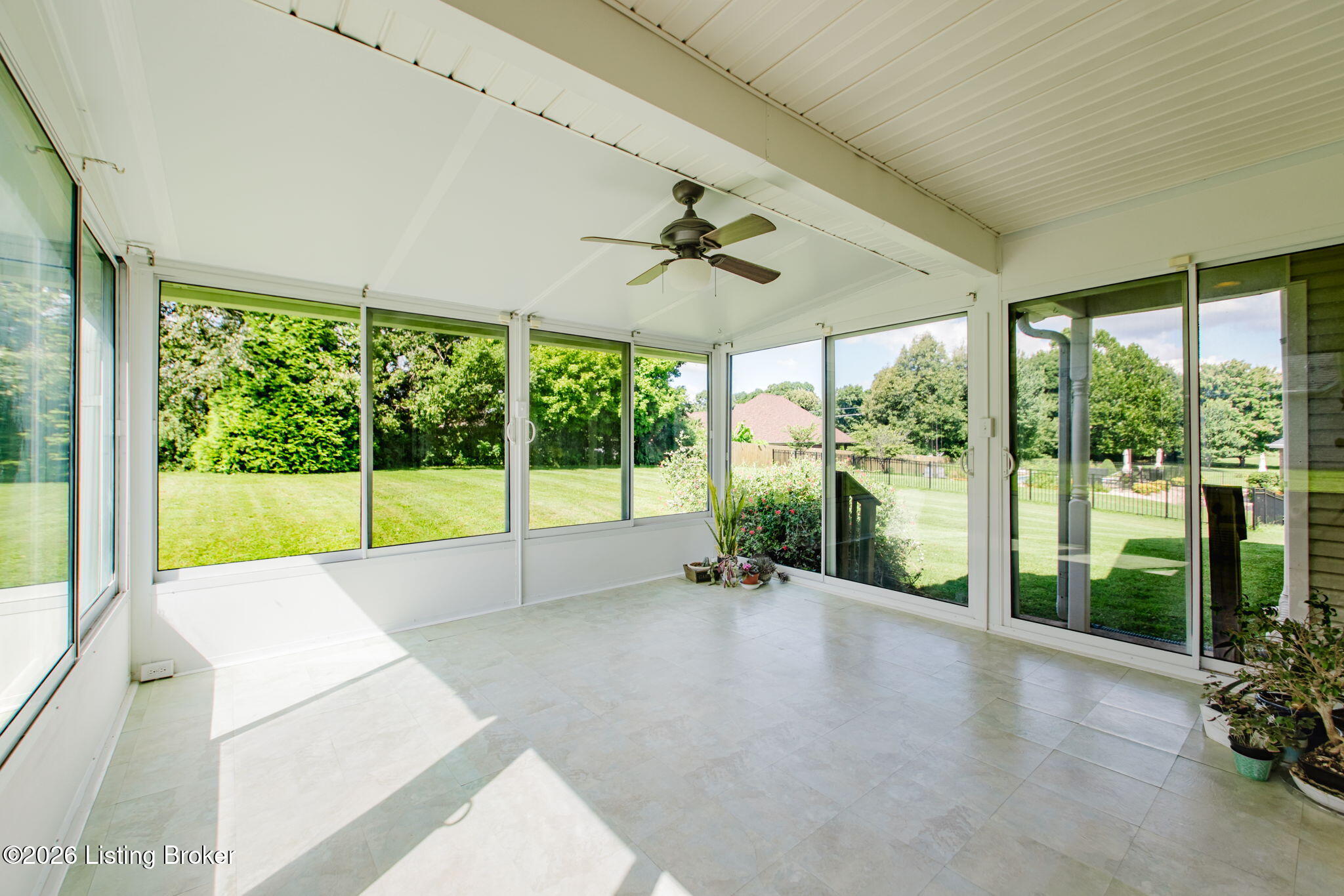 419 Deer Lake Rd Property Photo 19