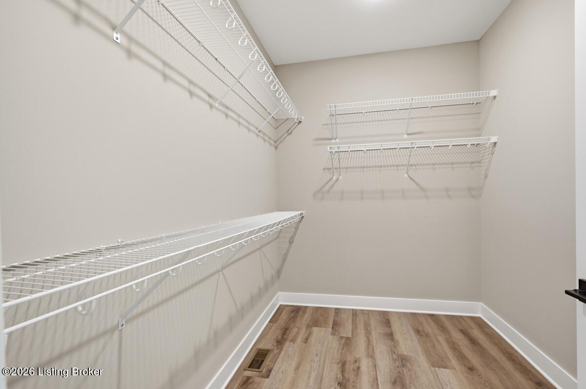 305 Summit Creek Dr Property Photo 25