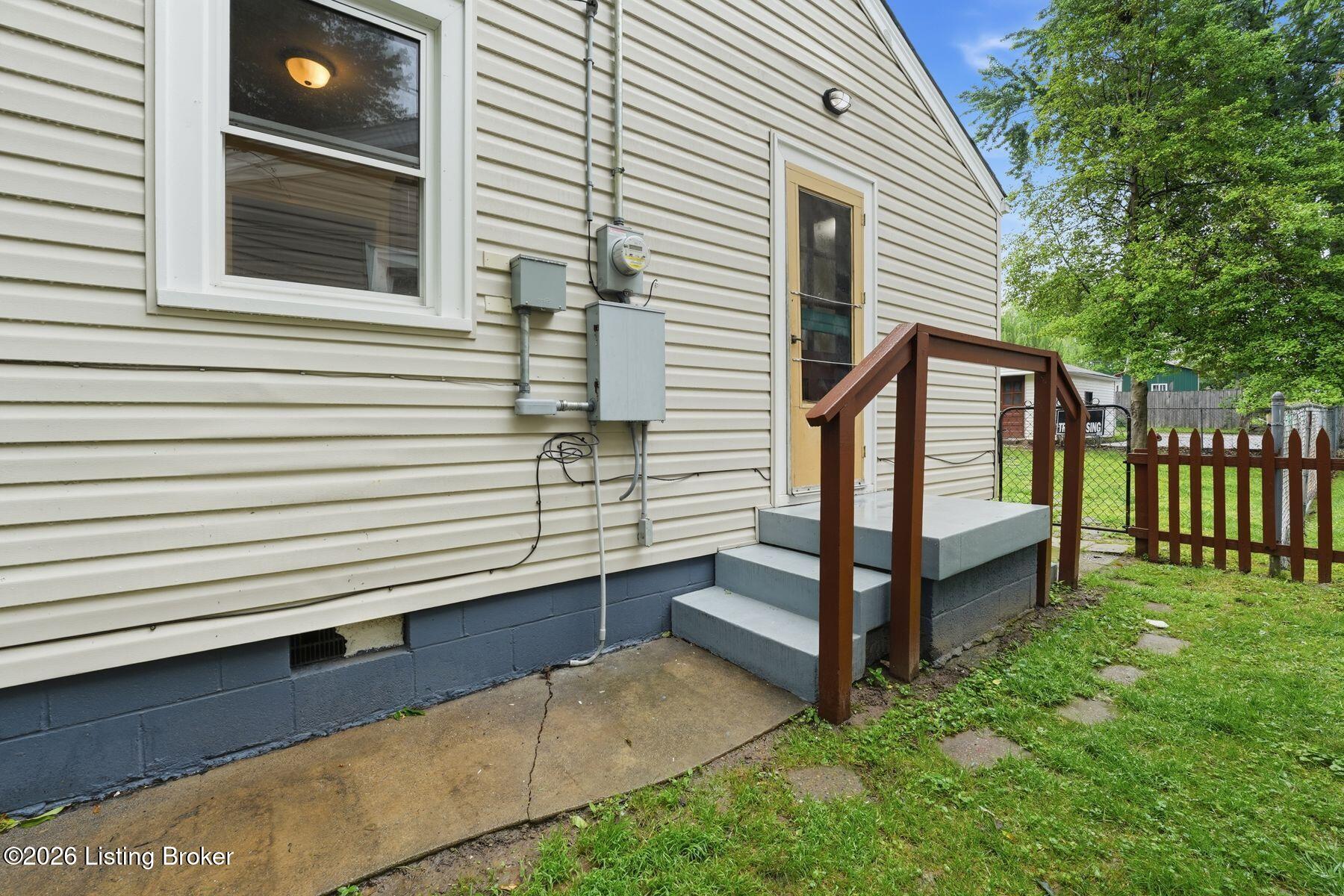 1059 Dixon Ave Property Photo 27