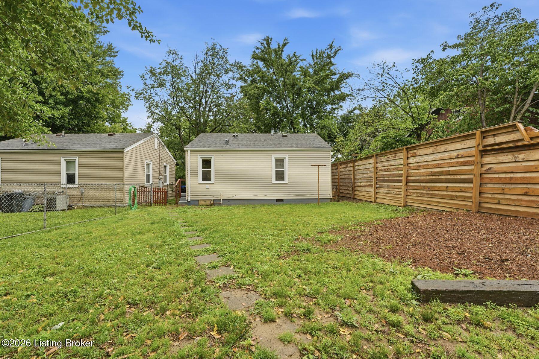 1059 Dixon Ave Property Photo 28