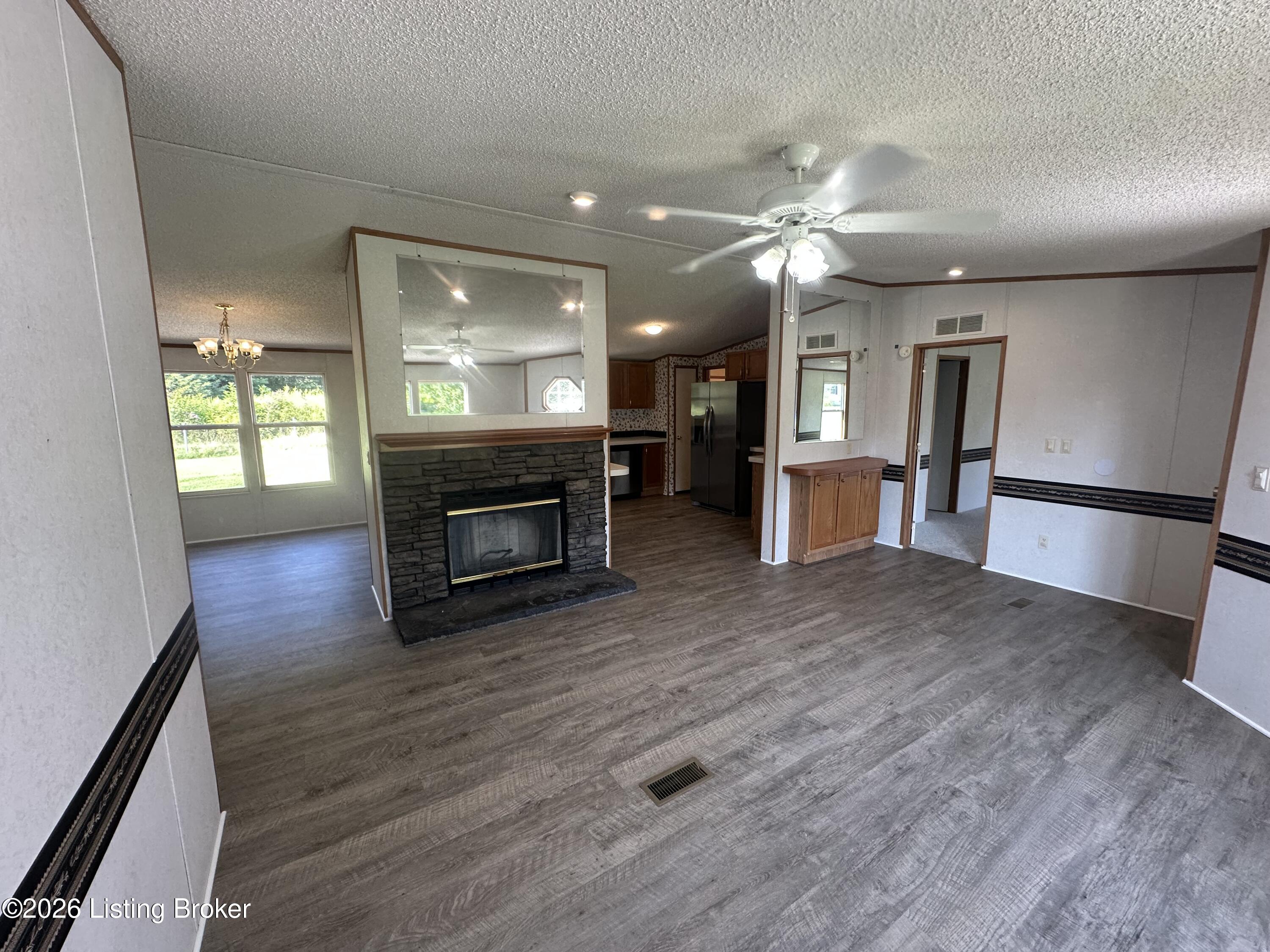 73 Brandon Way Property Photo 17