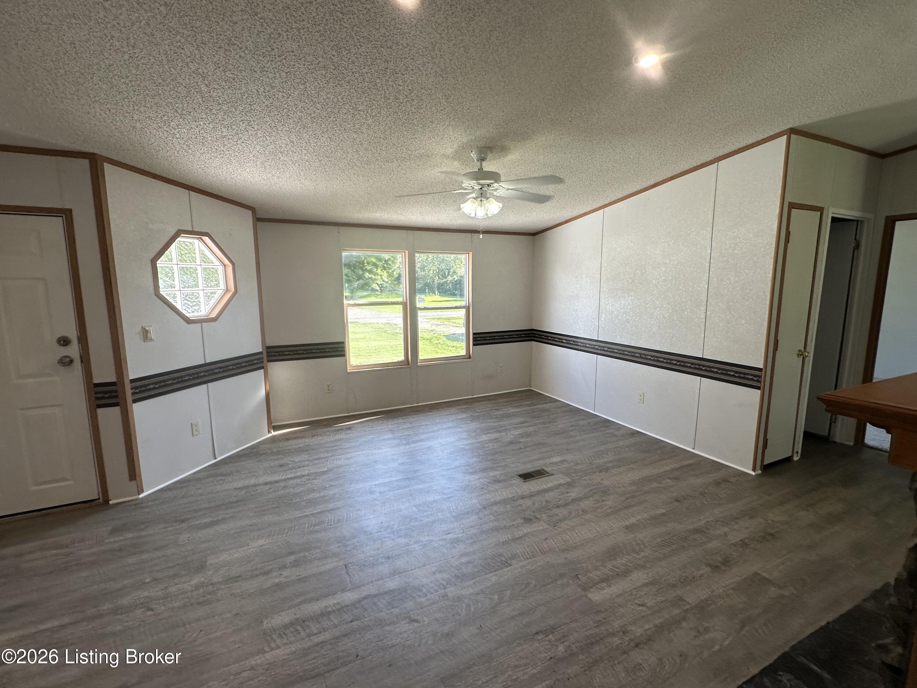 73 Brandon Way Property Photo 34