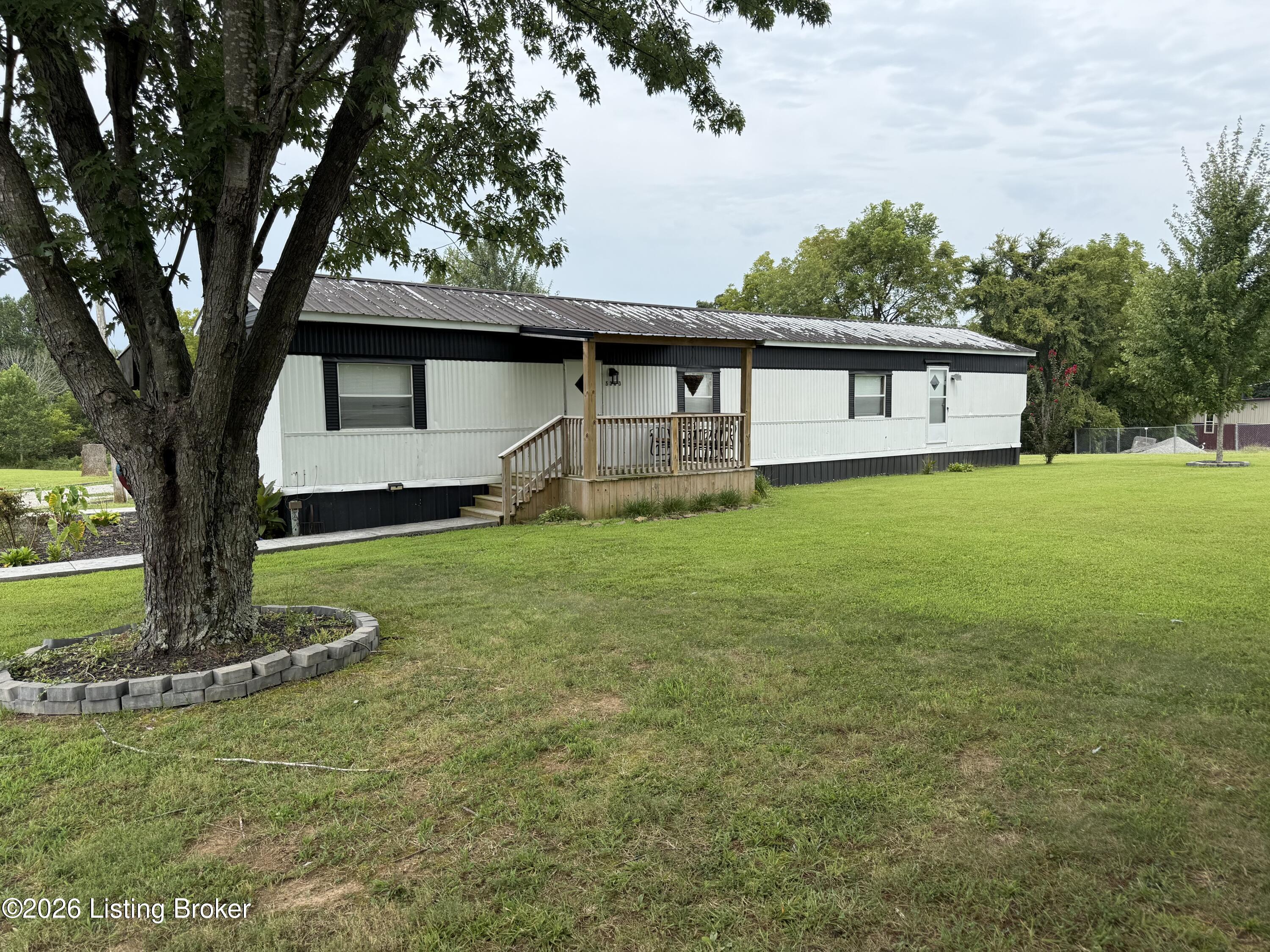 5383 Lilac Rd Property Photo 1