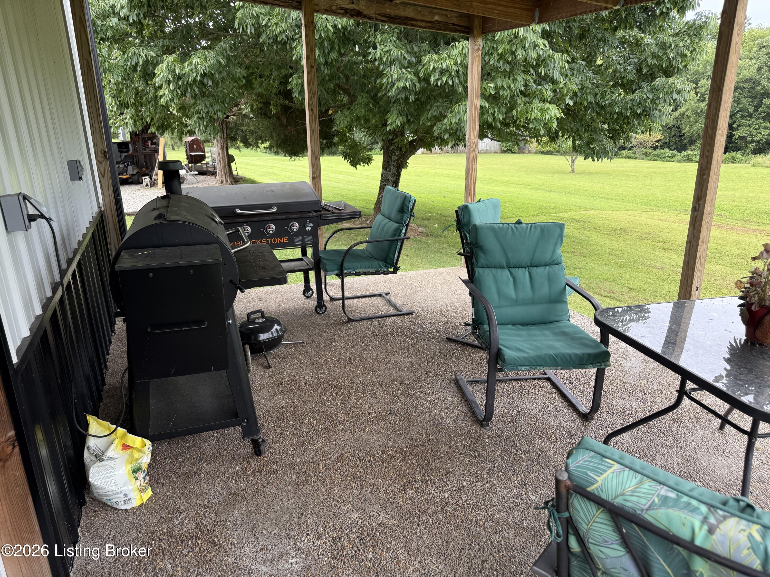 5383 Lilac Rd Property Photo 6