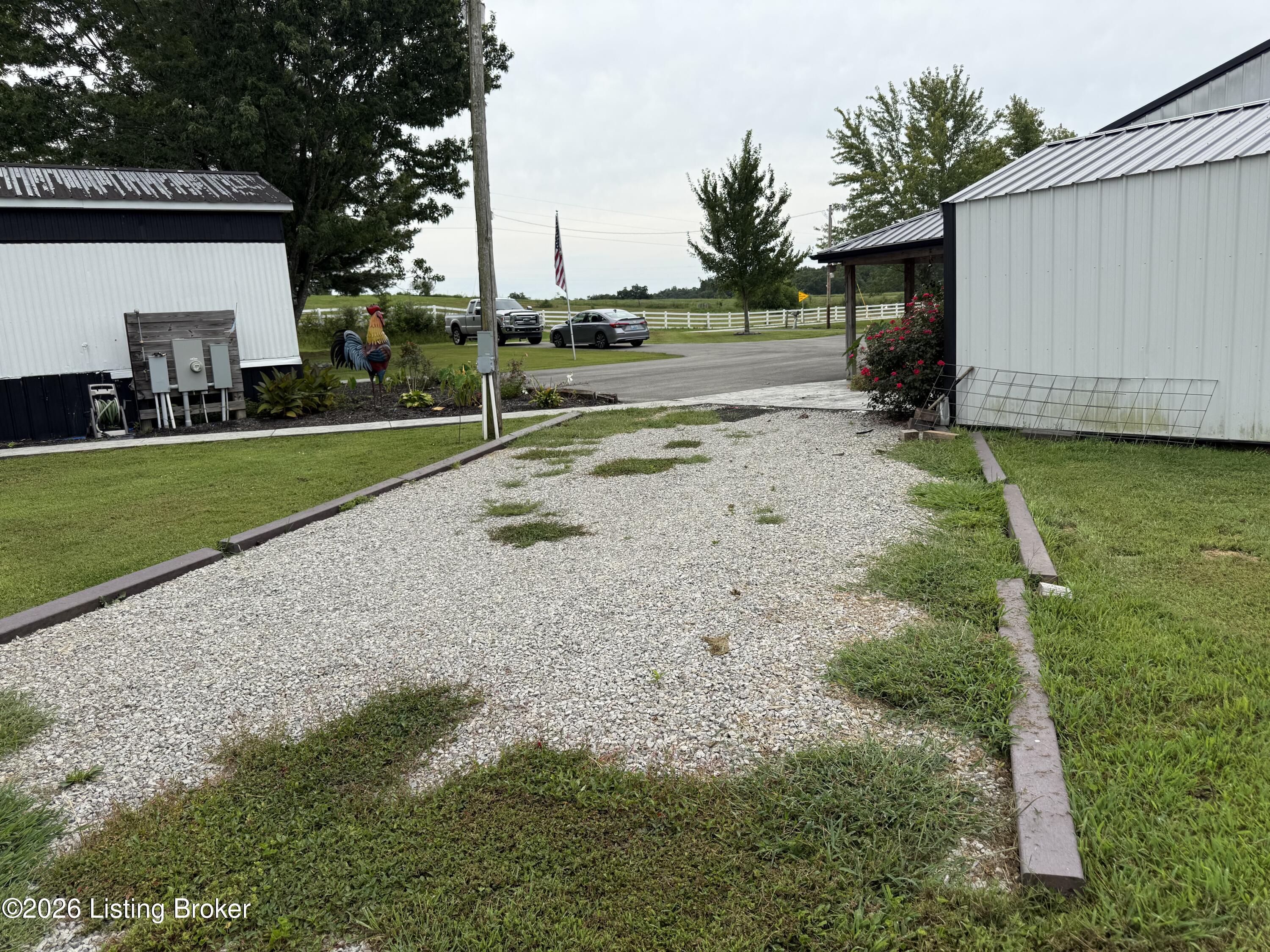 5383 Lilac Rd Property Photo 10
