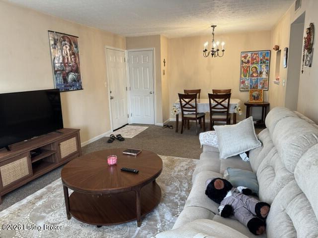 8714 Bayberry Pl Apt 8 Property Photo 3