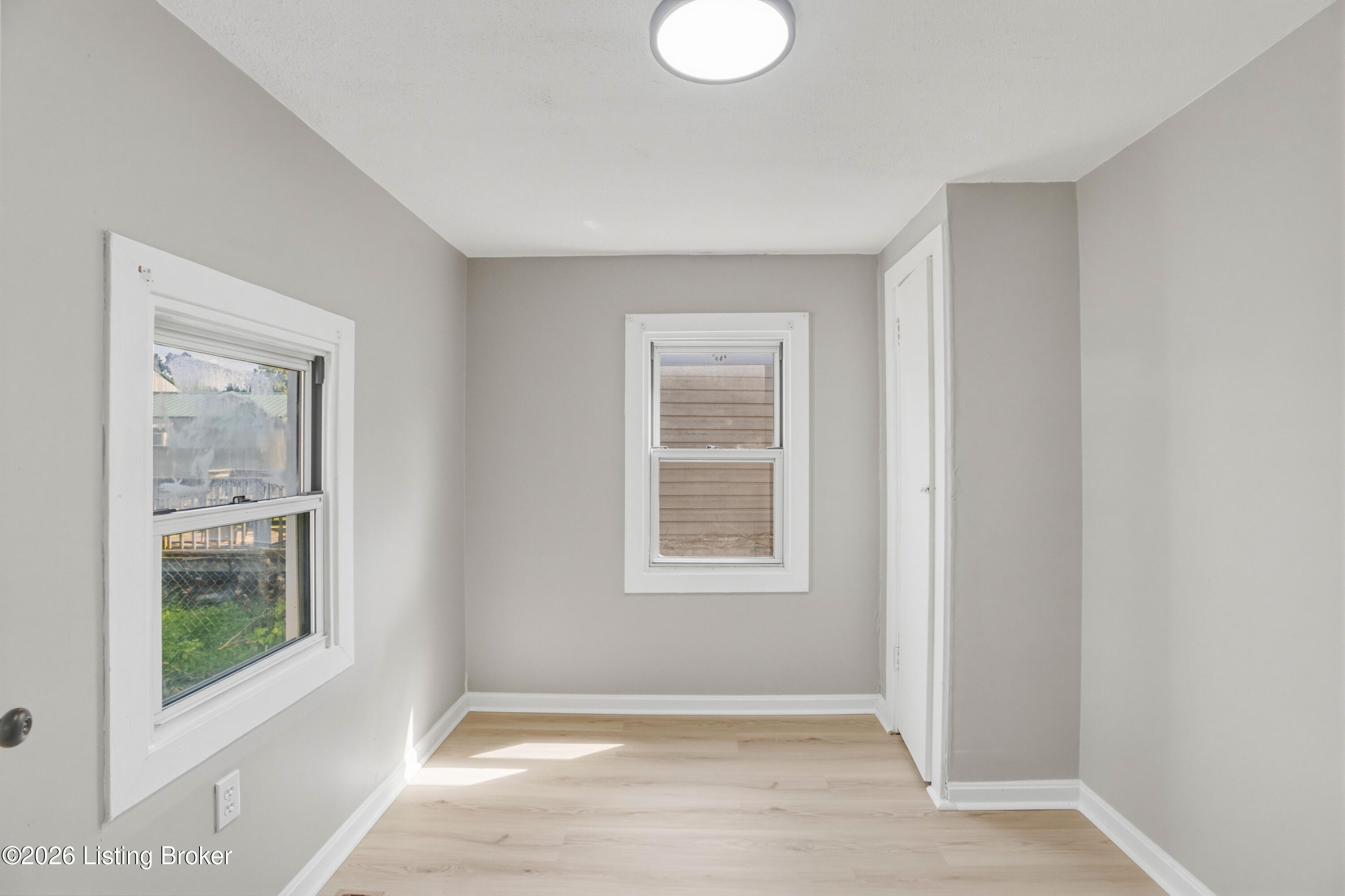 12113 E Orell Rd Property Photo 9