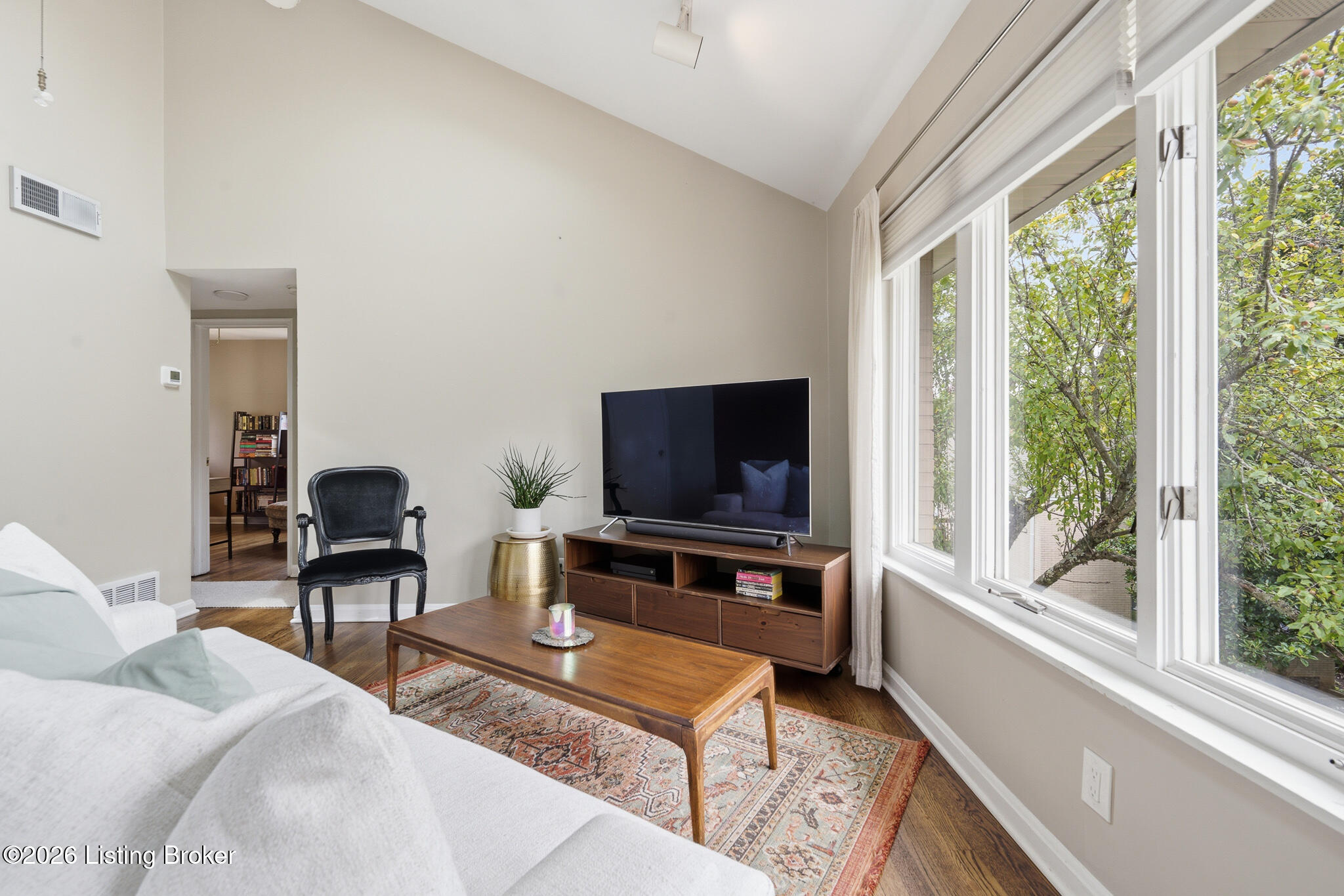 4105 Stoneview Dr Apt 3 Property Photo 6