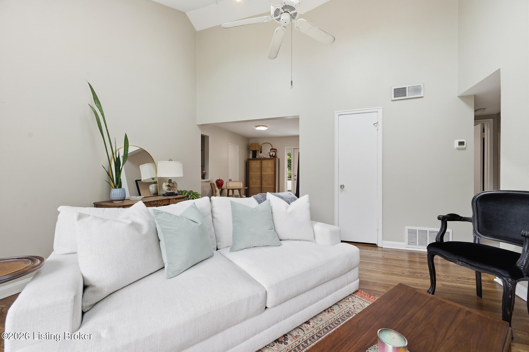 4105 Stoneview Dr Apt 3 Property Photo 8