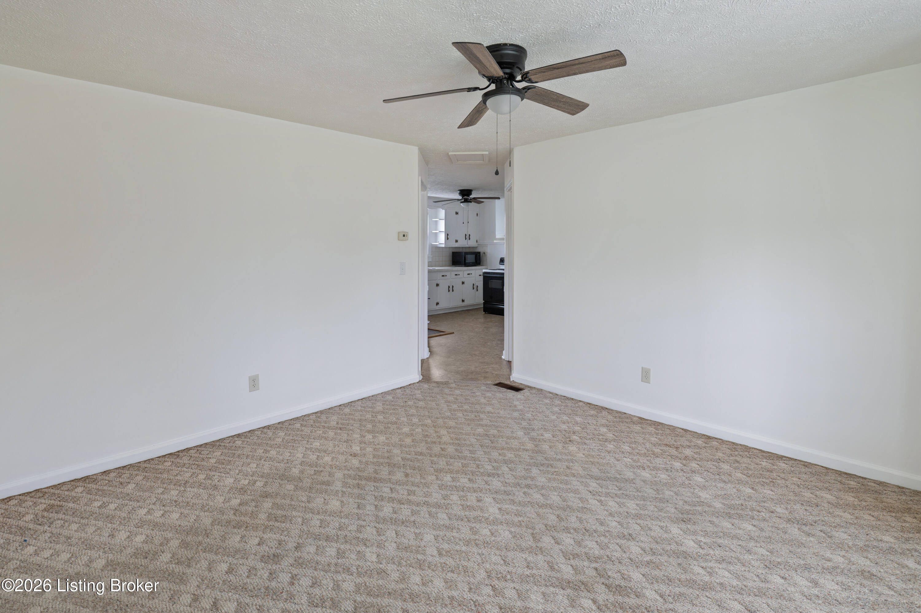 11273 Preston Hwy Property Photo 7