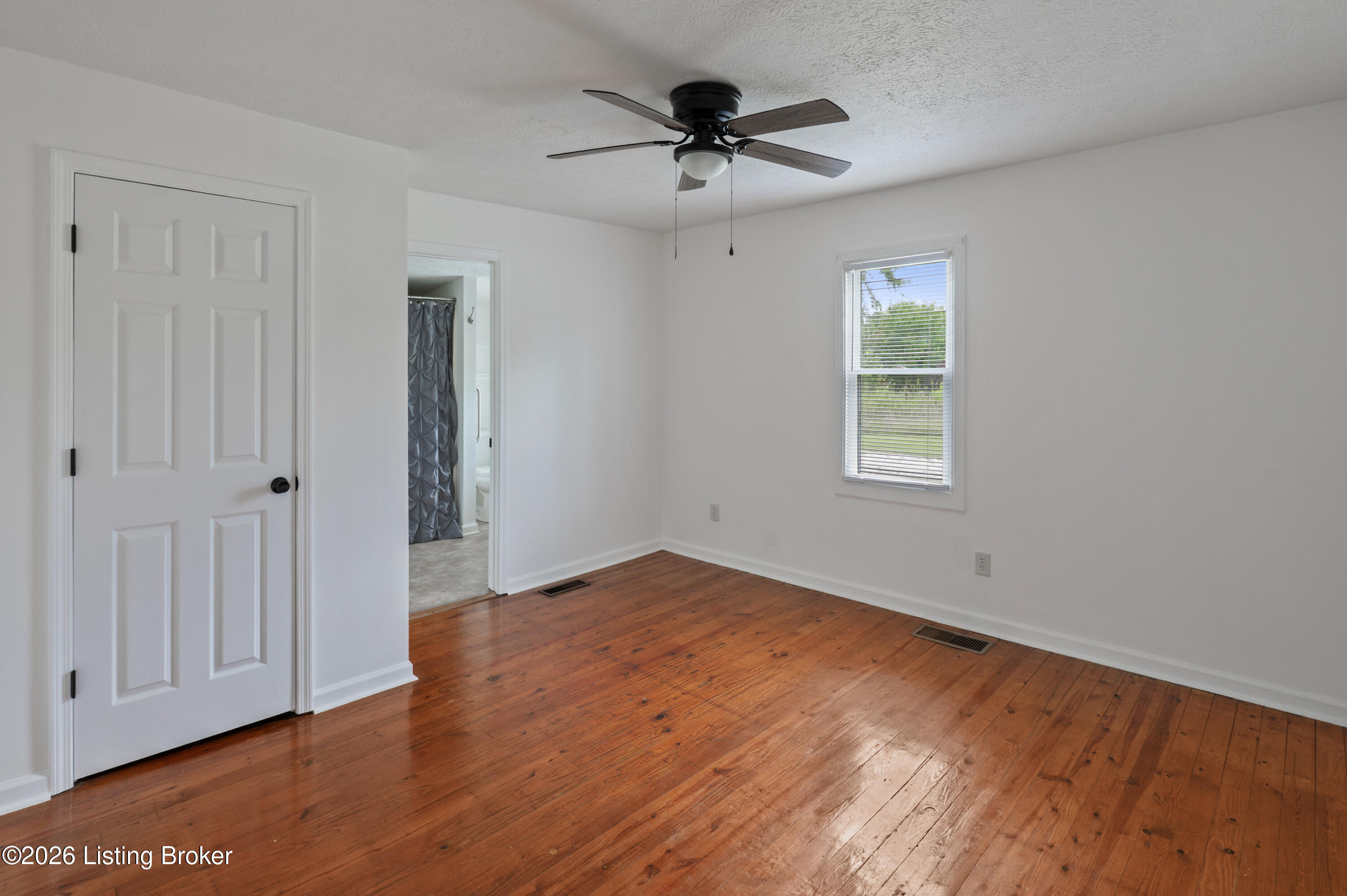 11273 Preston Hwy Property Photo 11