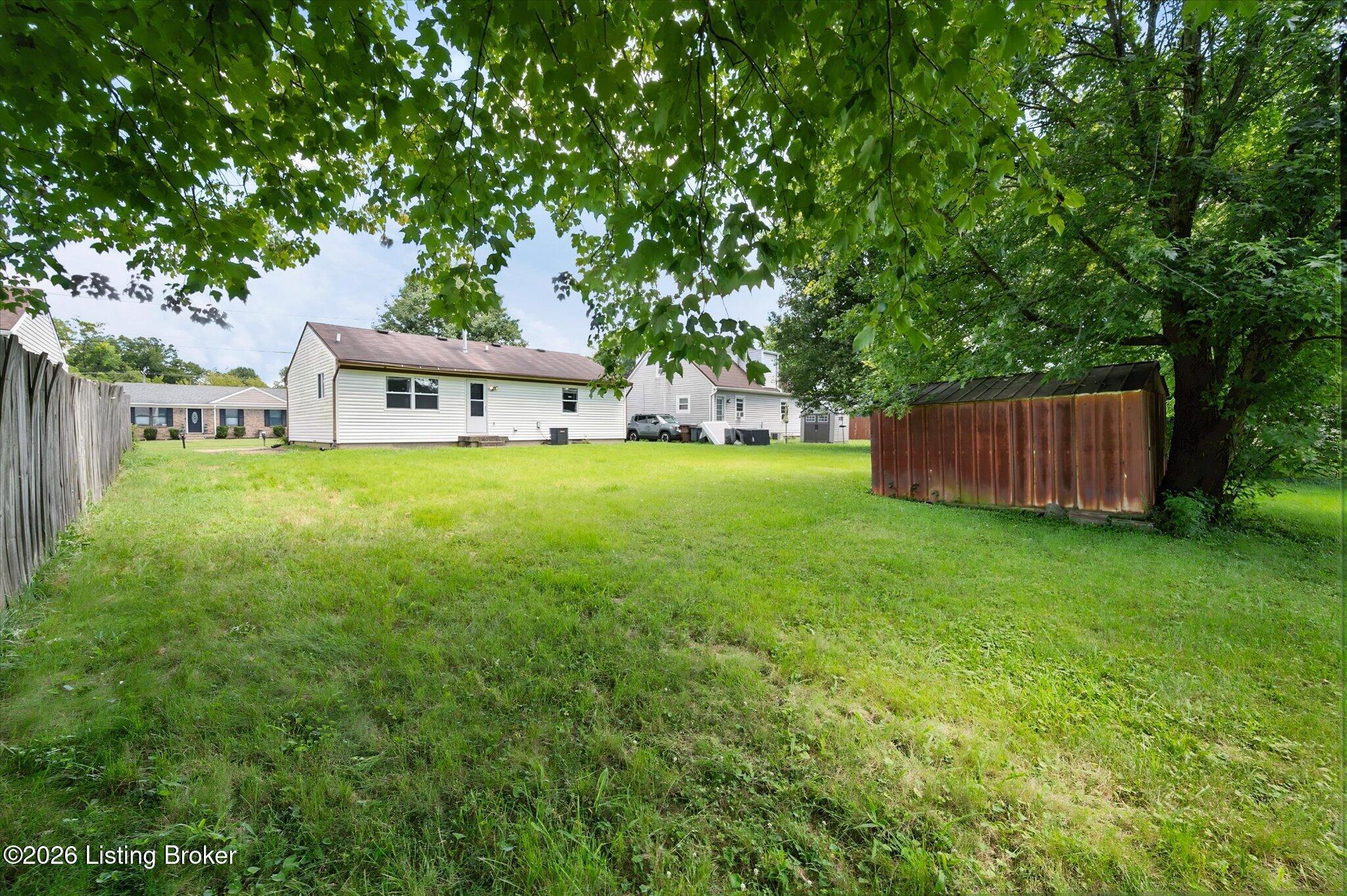 10508 Hill Peak Ct Property Photo 18