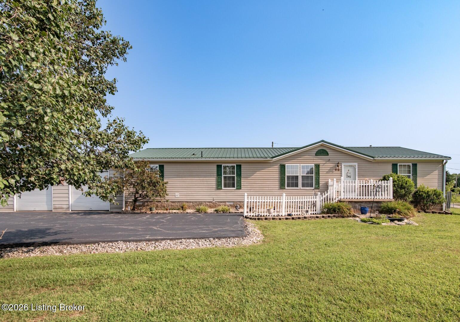 85 Oaklawn Ct Property Photo 3