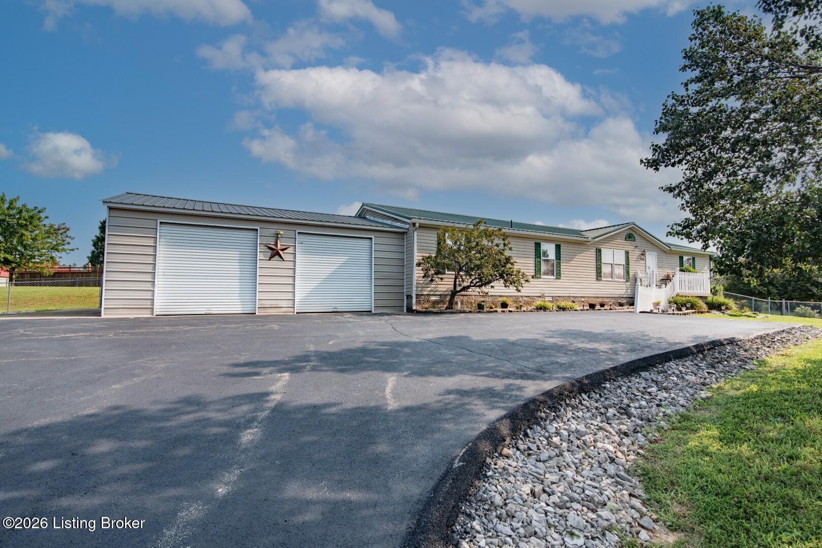 85 Oaklawn Ct Property Photo 10