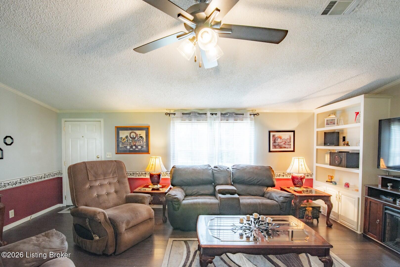 85 Oaklawn Ct Property Photo 17