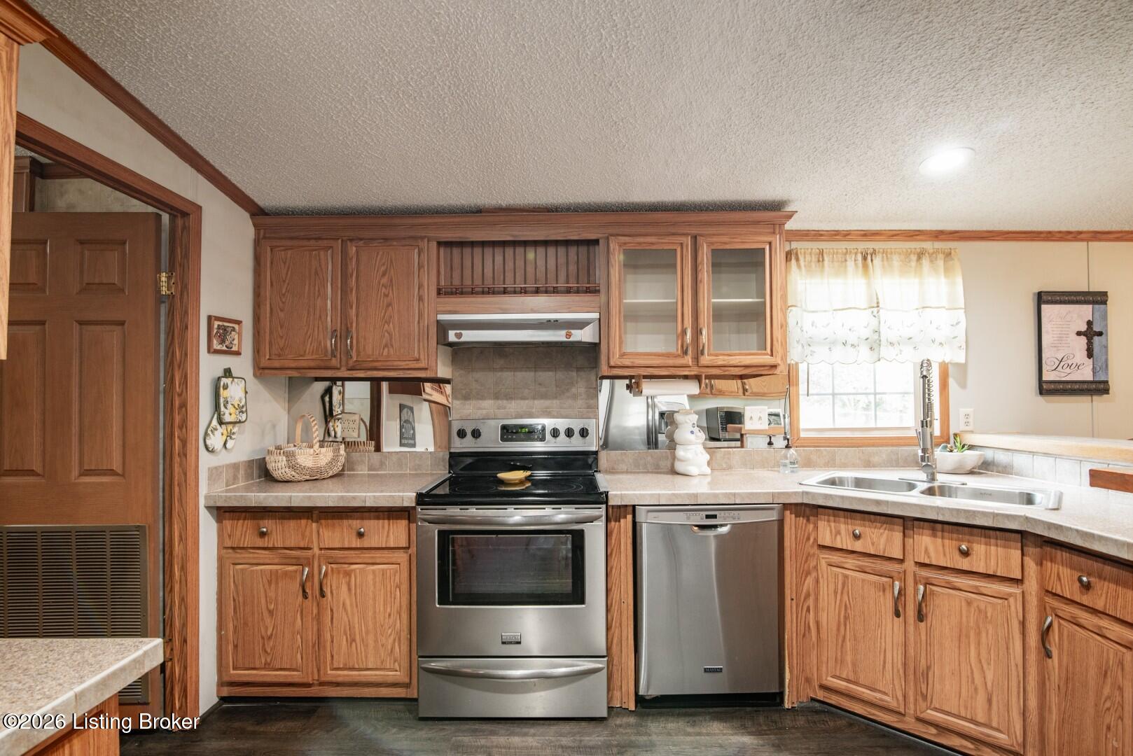 85 Oaklawn Ct Property Photo 30