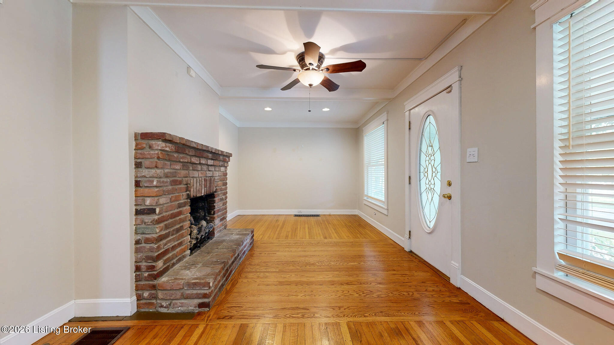 130 Claremont Ave Property Photo 4