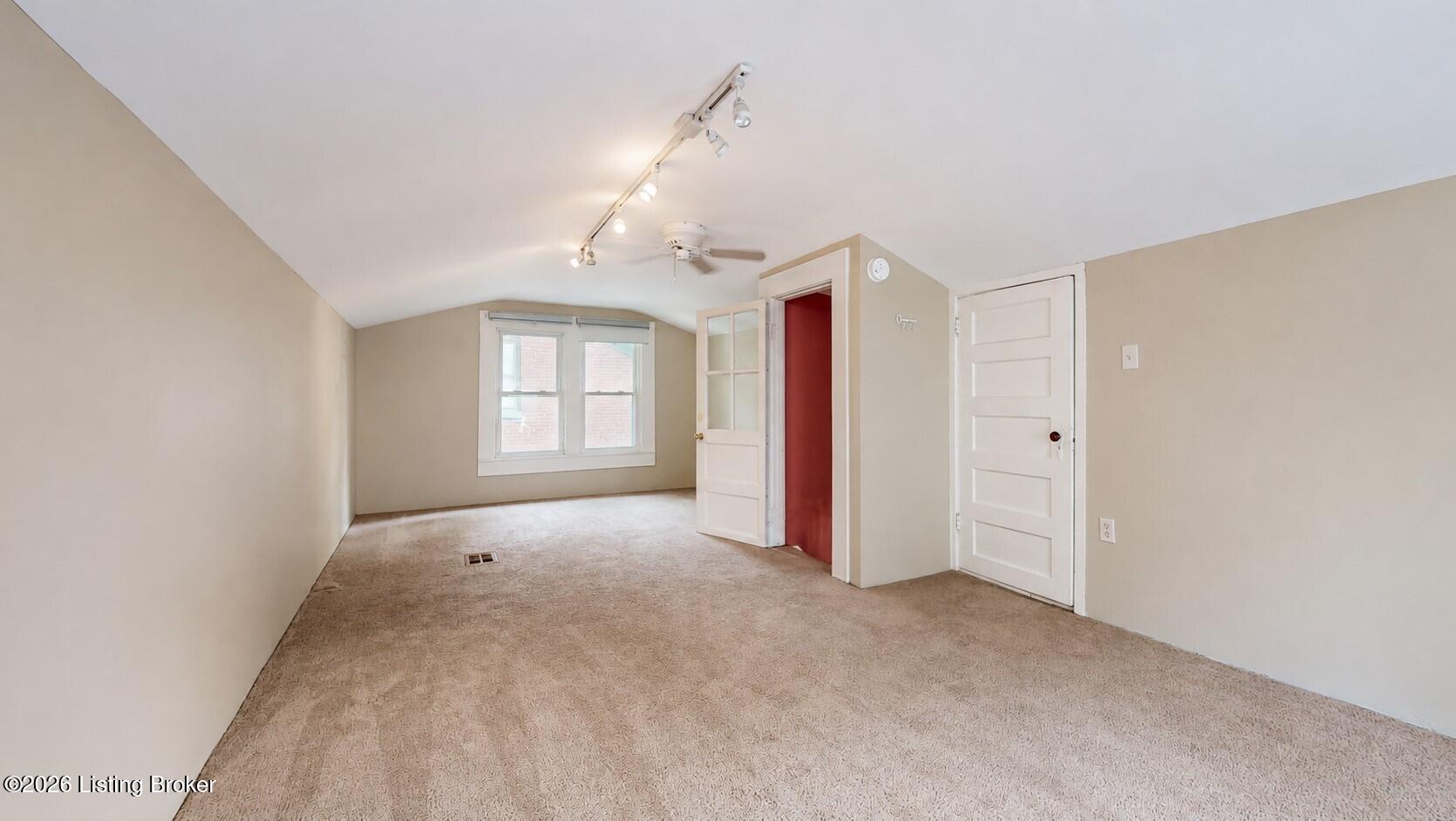 130 Claremont Ave Property Photo 24