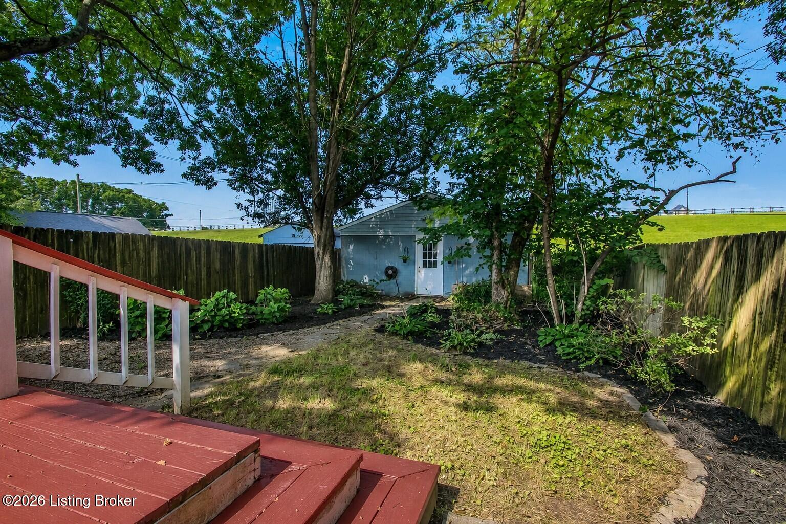 130 Claremont Ave Property Photo 32