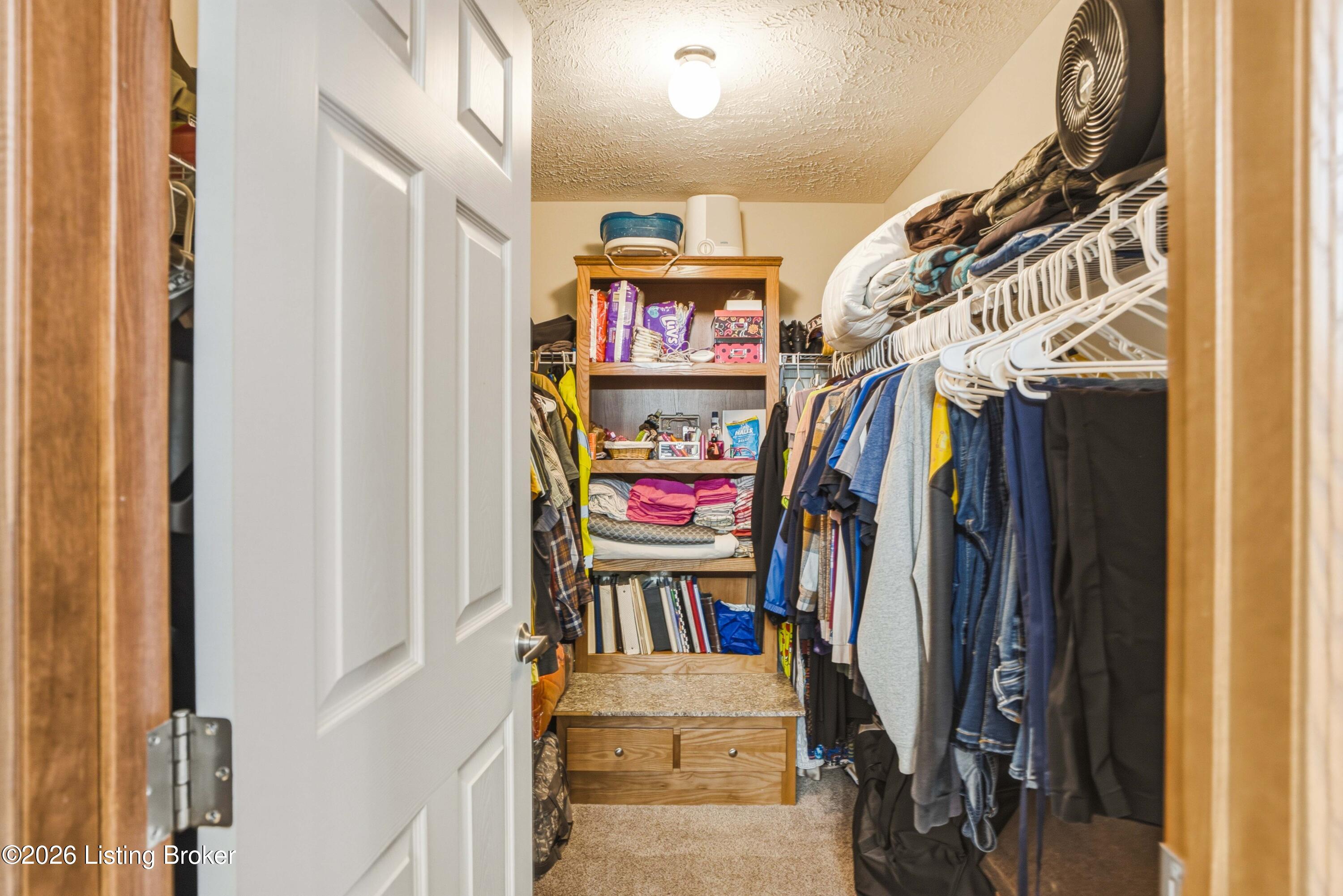 1585 Briar Ridge Rd Property Photo 10