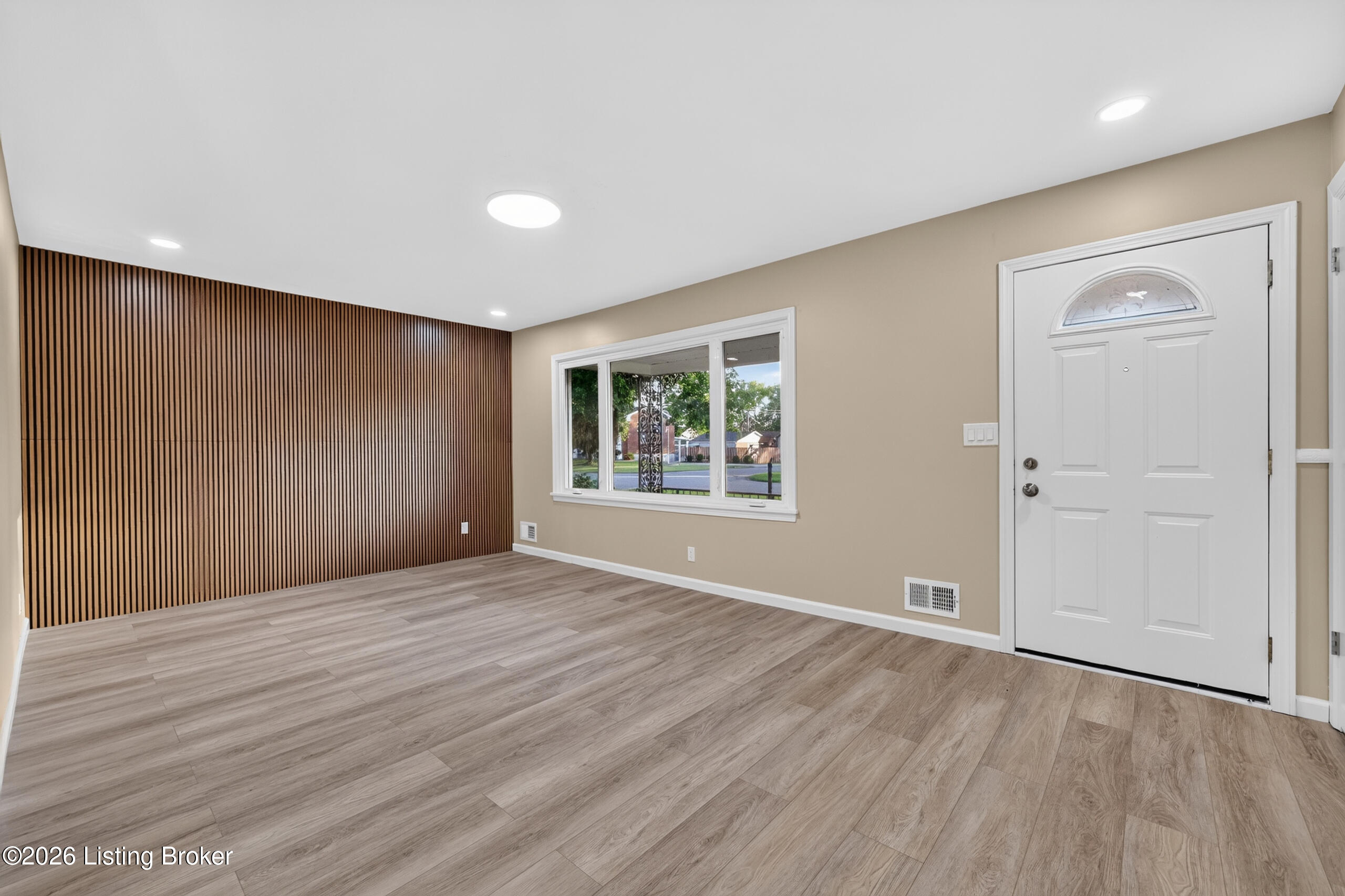 8207 Linda Rd Property Photo 6