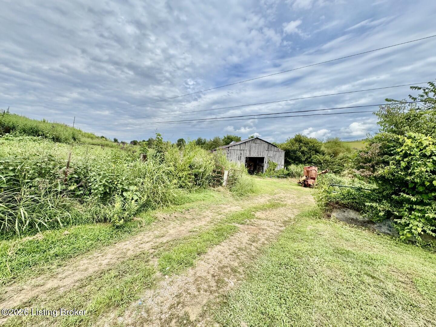 1070-5 Logan Rd Property Photo 1