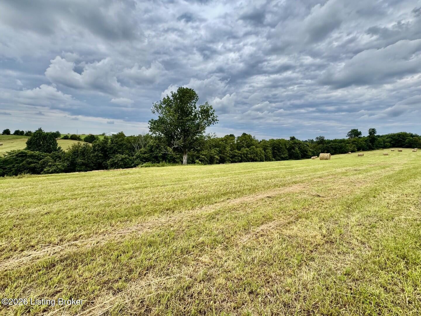 1070-7 Logan Rd Property Photo 1