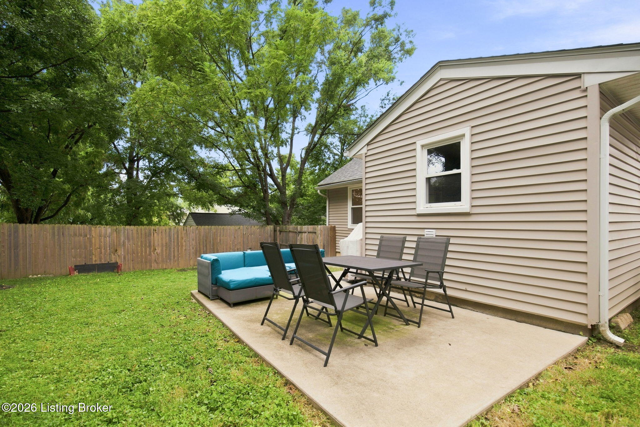 1610 Grove Ave Property Photo 22