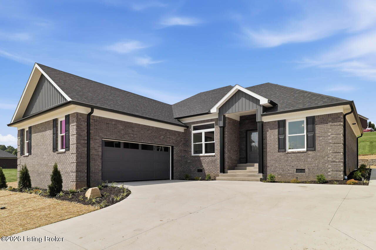 390 Marks Ln Property Photo 1