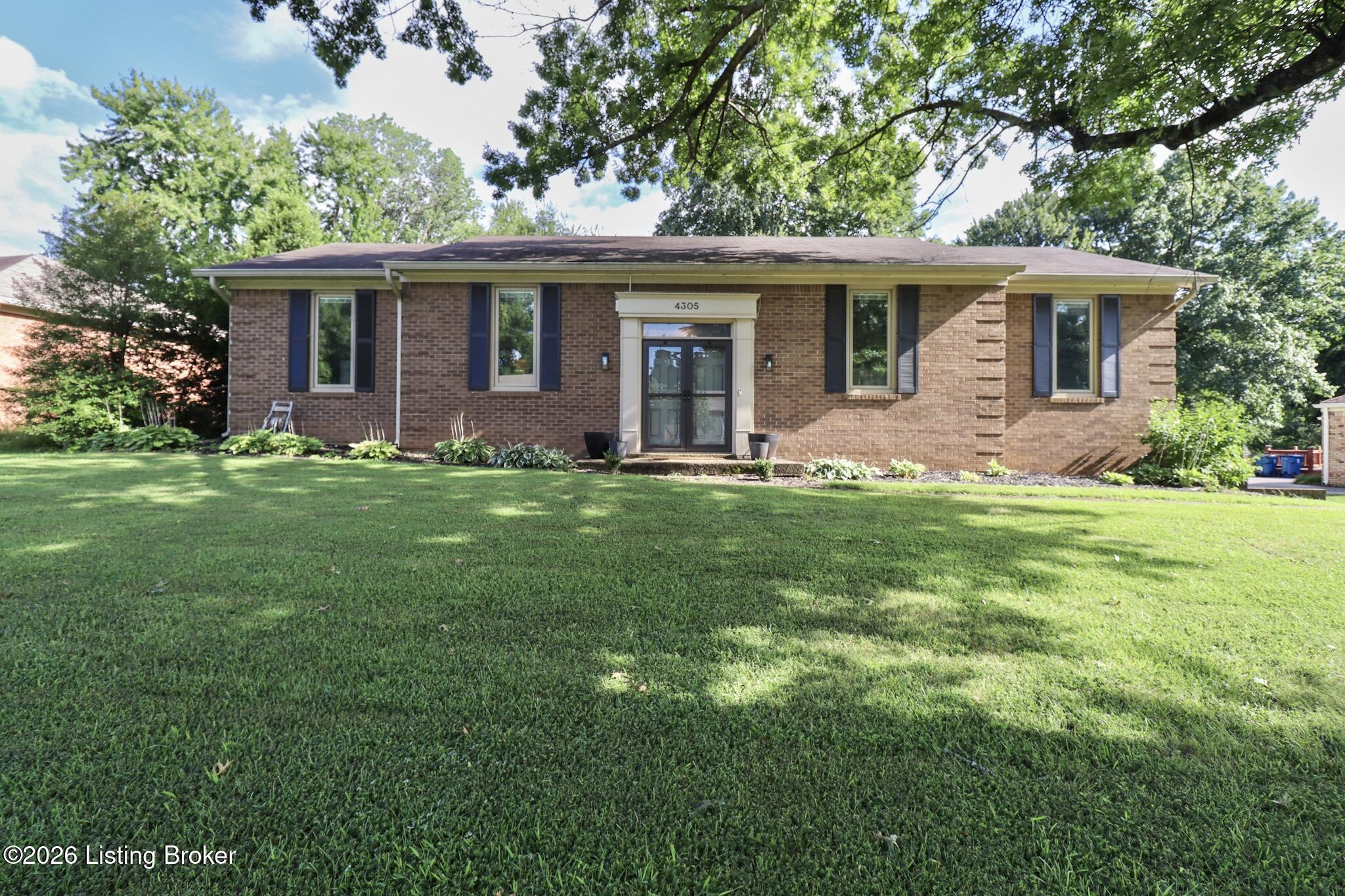 4305 Windy Oaks Rd Property Photo 1