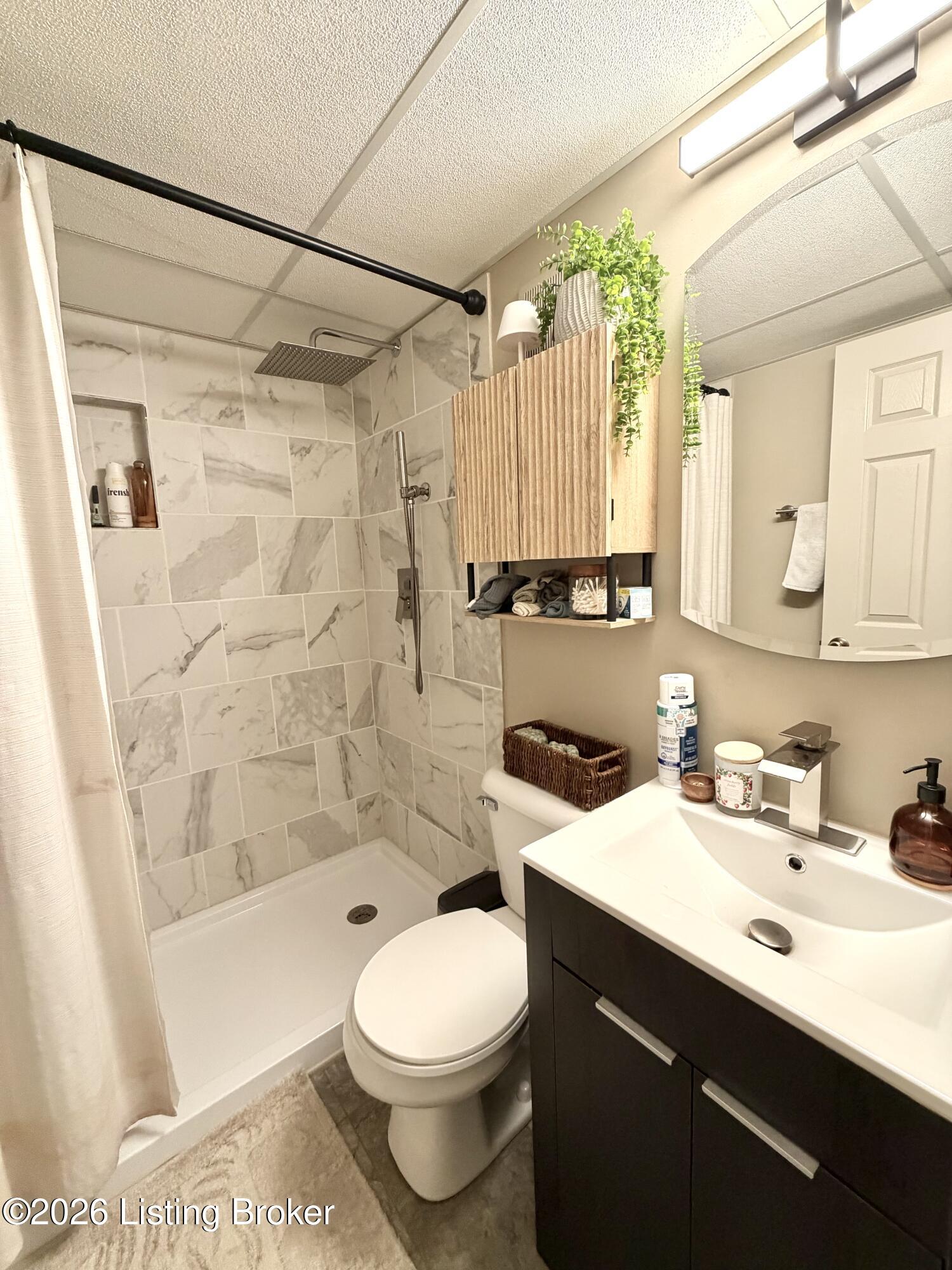 4305 Windy Oaks Rd Property Photo 49