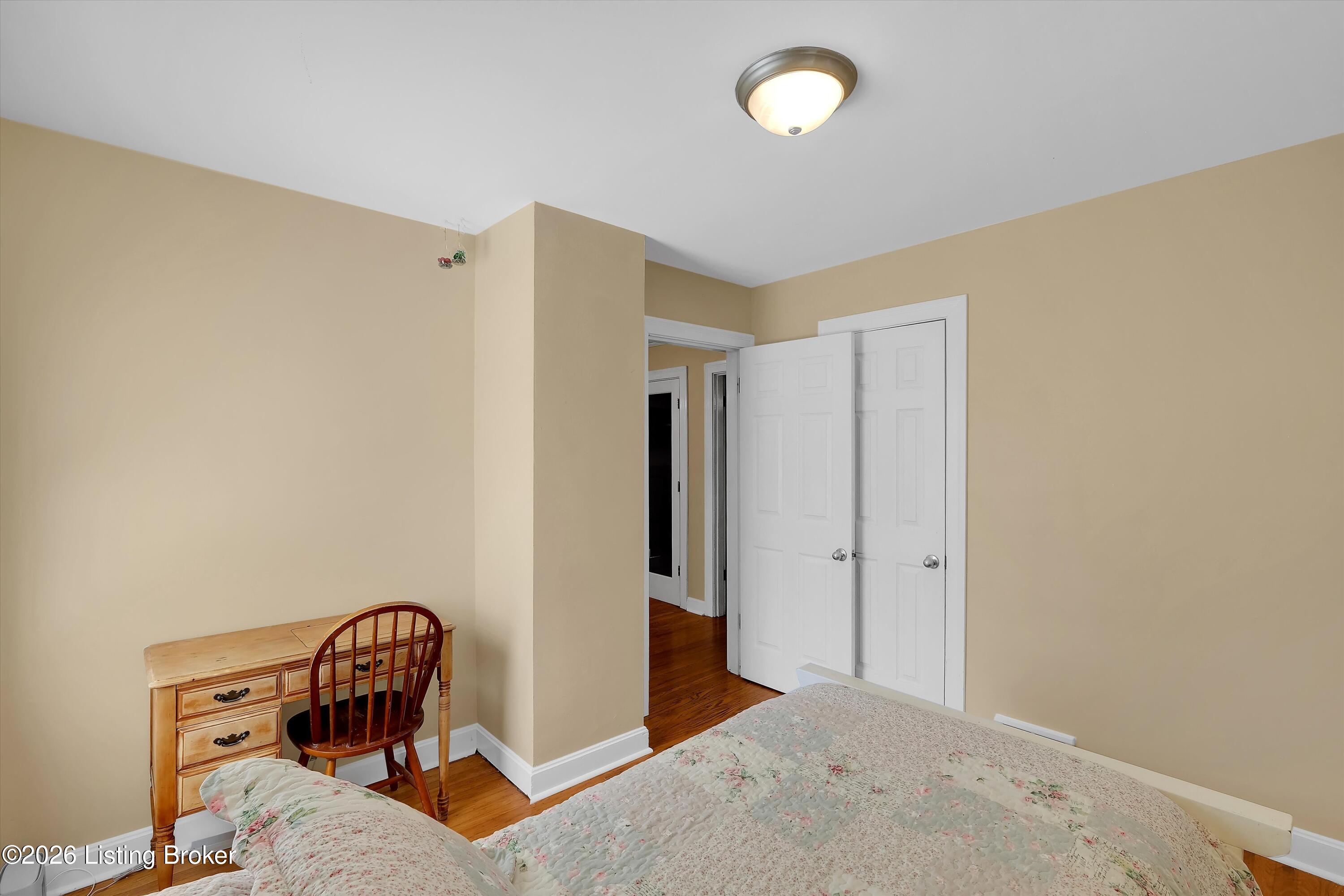 2126 Glenworth Ave Property Photo 17