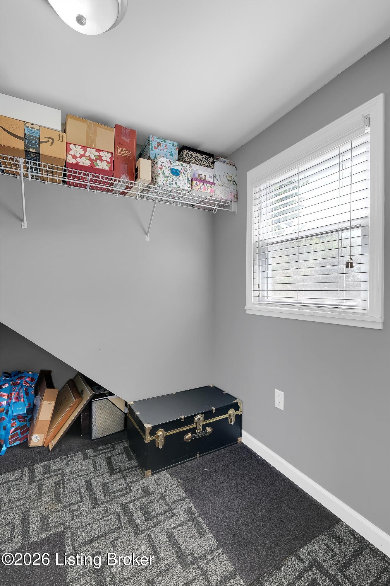 2126 Glenworth Ave Property Photo 26