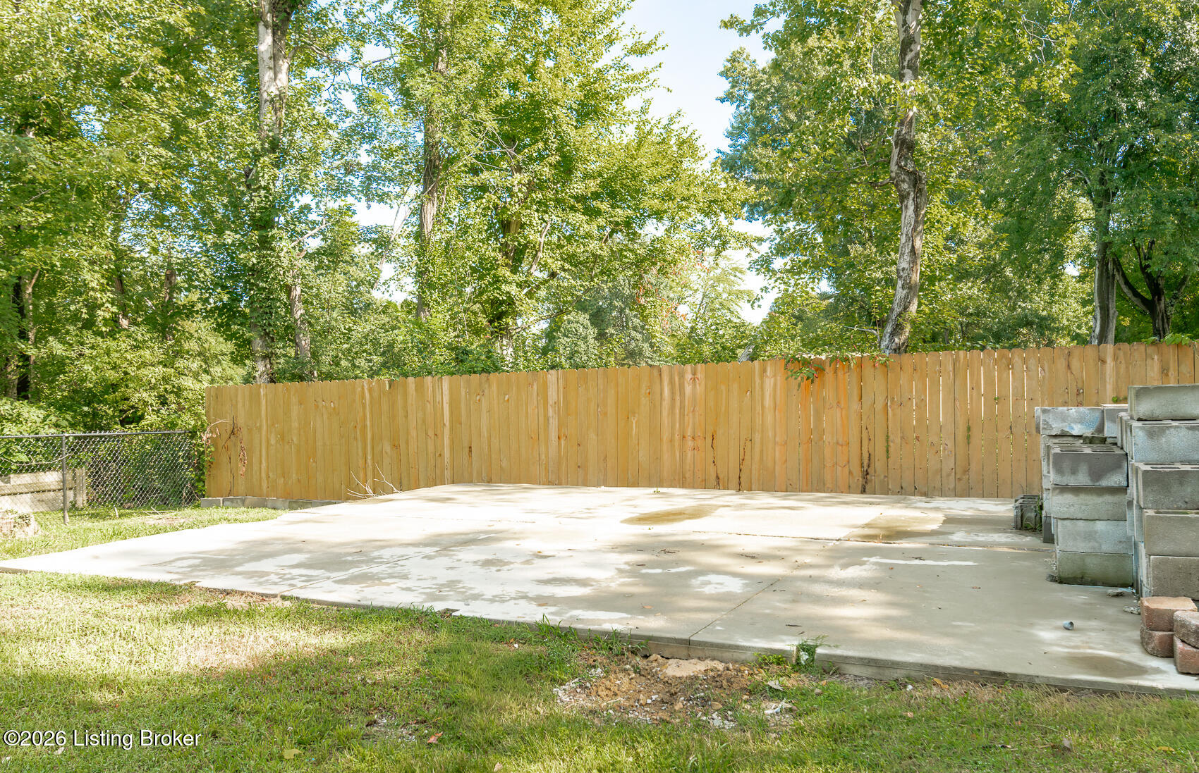 309 Chieftain Dr Property Photo 57