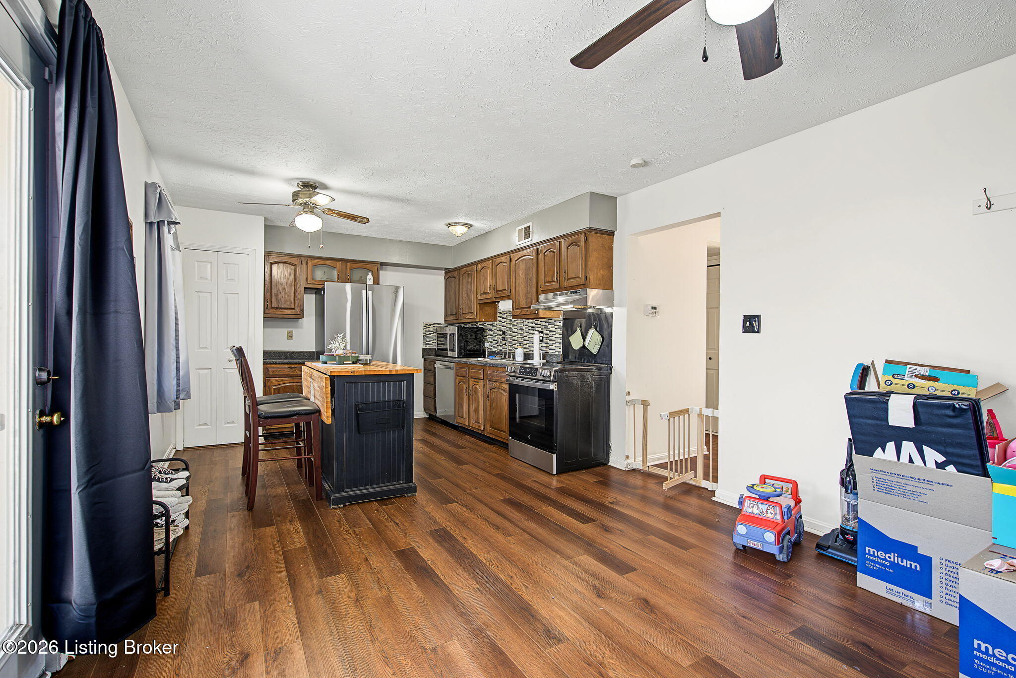 10906 Marbado Ct Property Photo 8