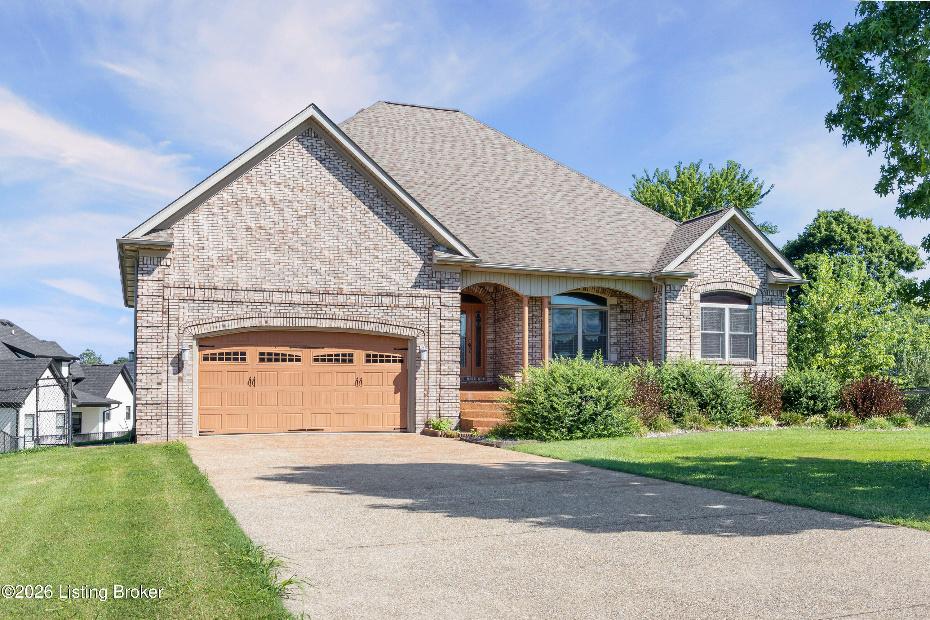 596 Meadowcrest Dr Property Photo 30