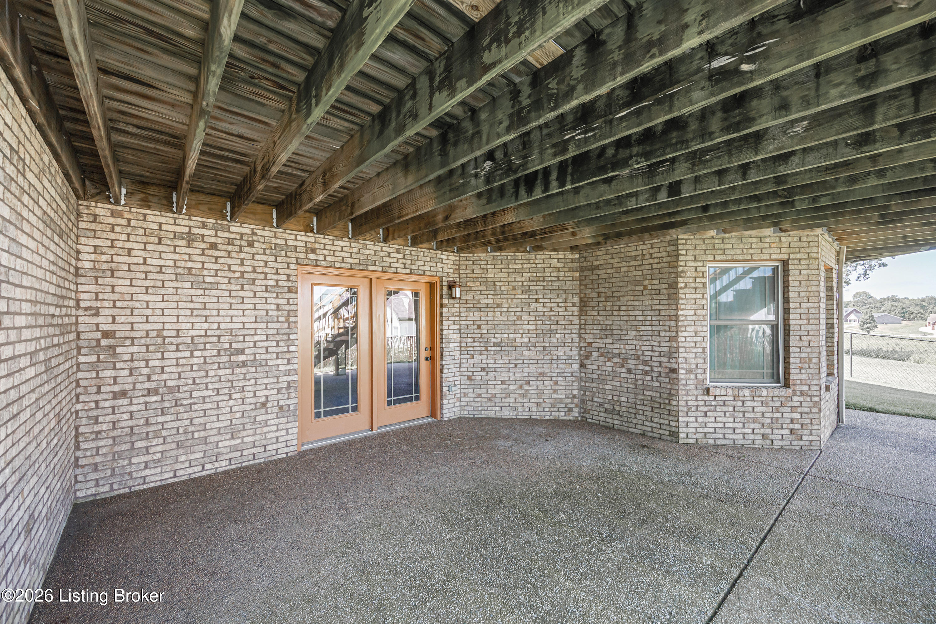596 Meadowcrest Dr Property Photo 35