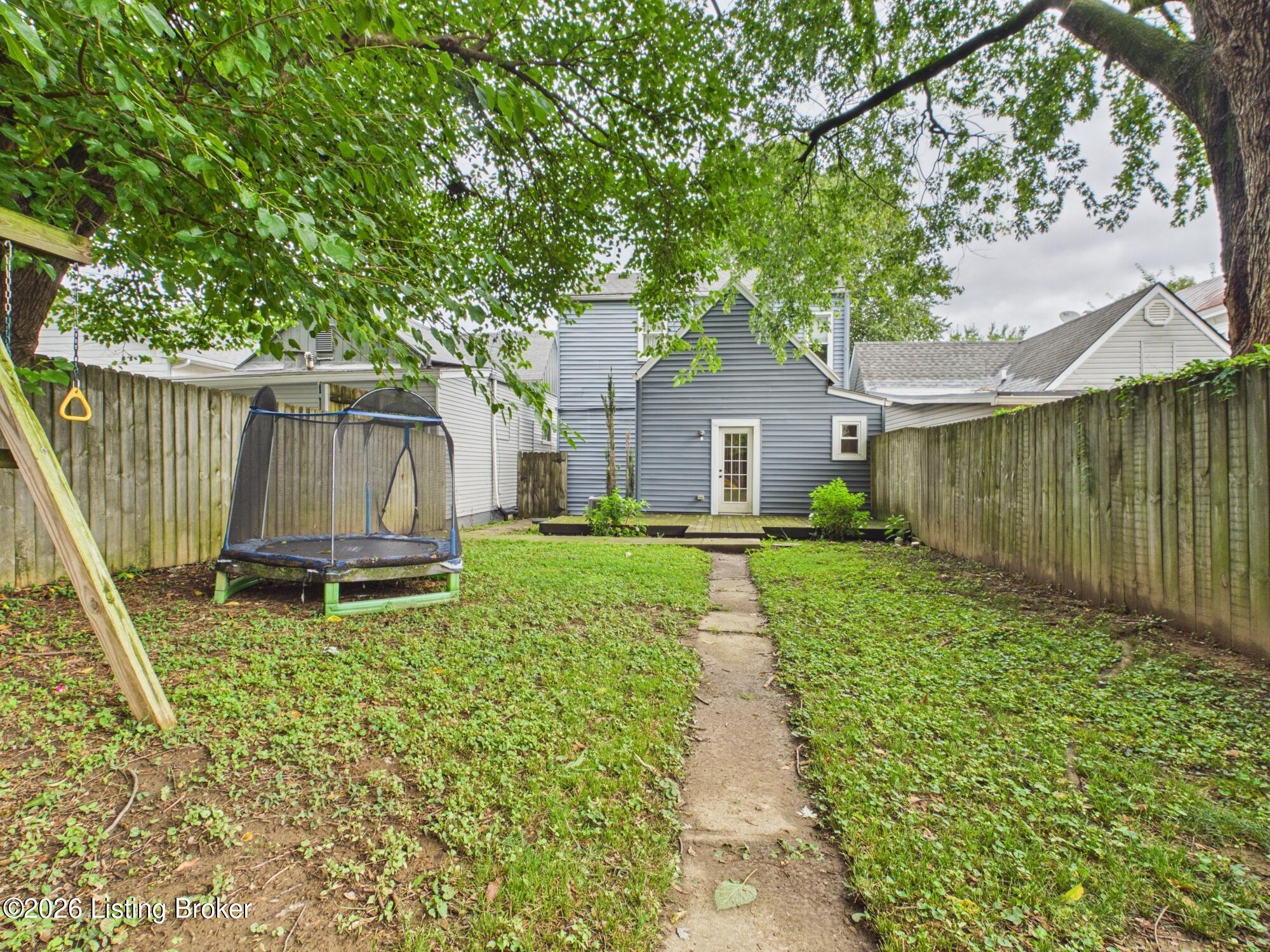 956 Ellison Ave Property Photo 31