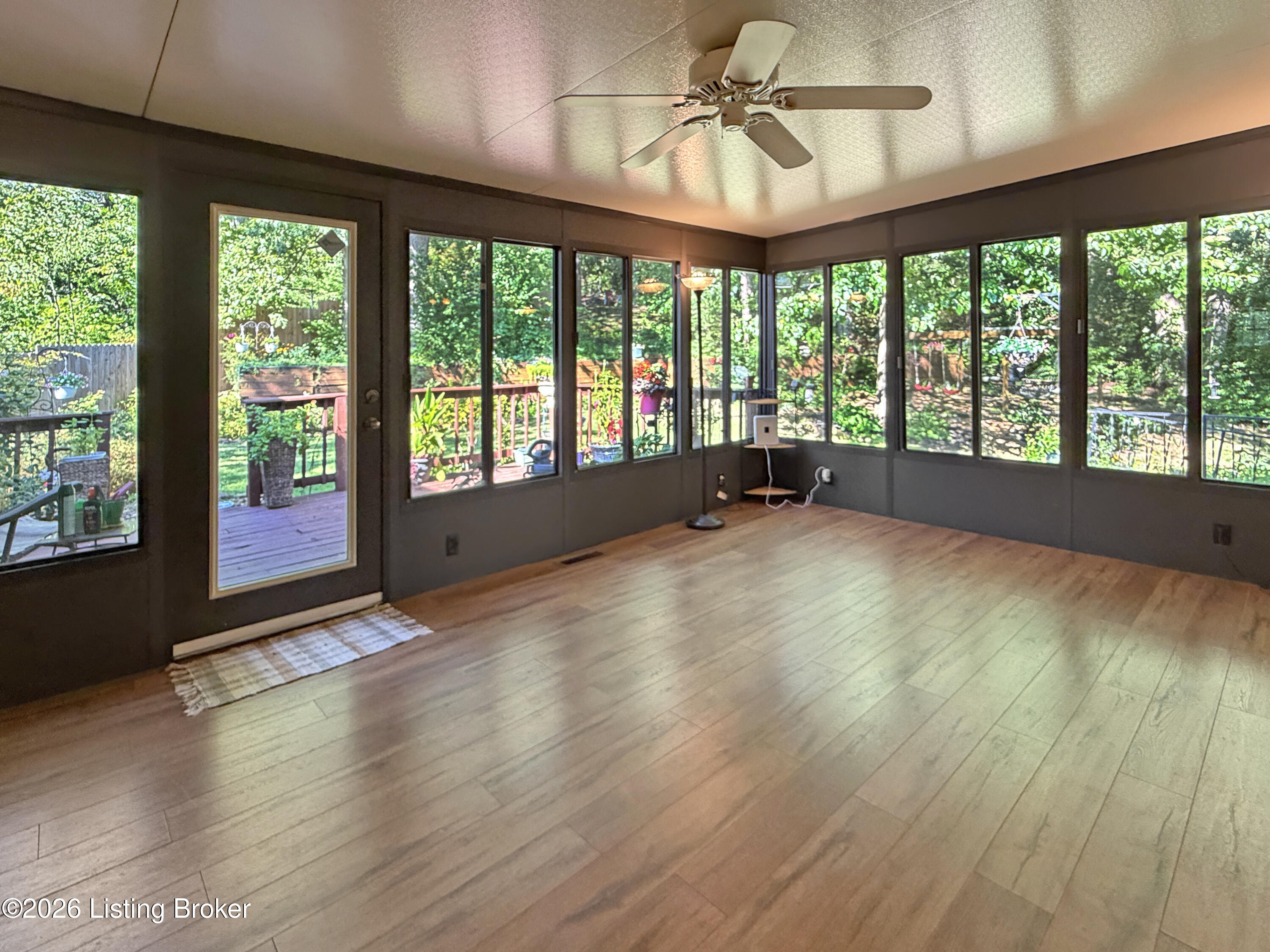 8203 Flicker Pl Property Photo 4