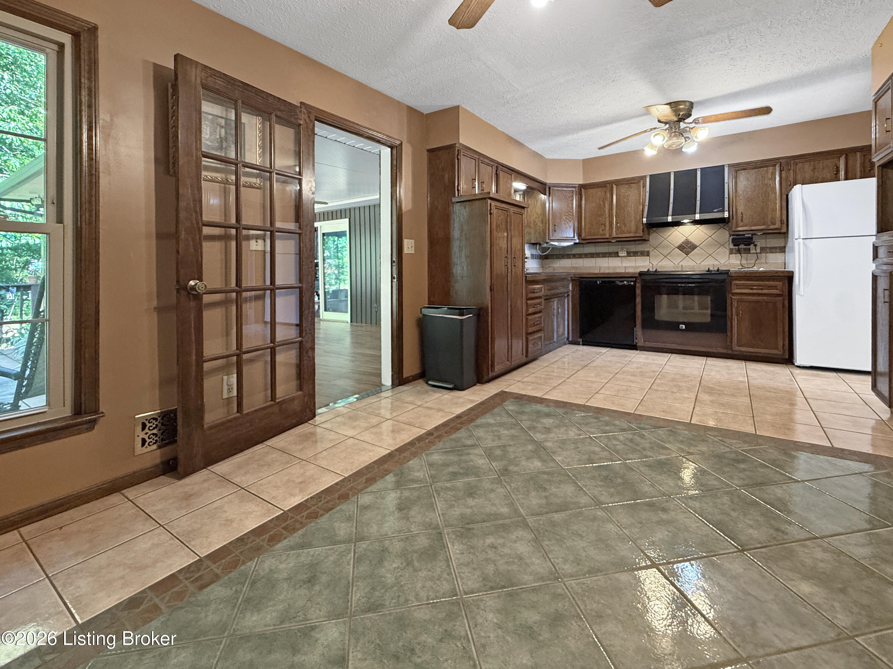 8203 Flicker Pl Property Photo 14