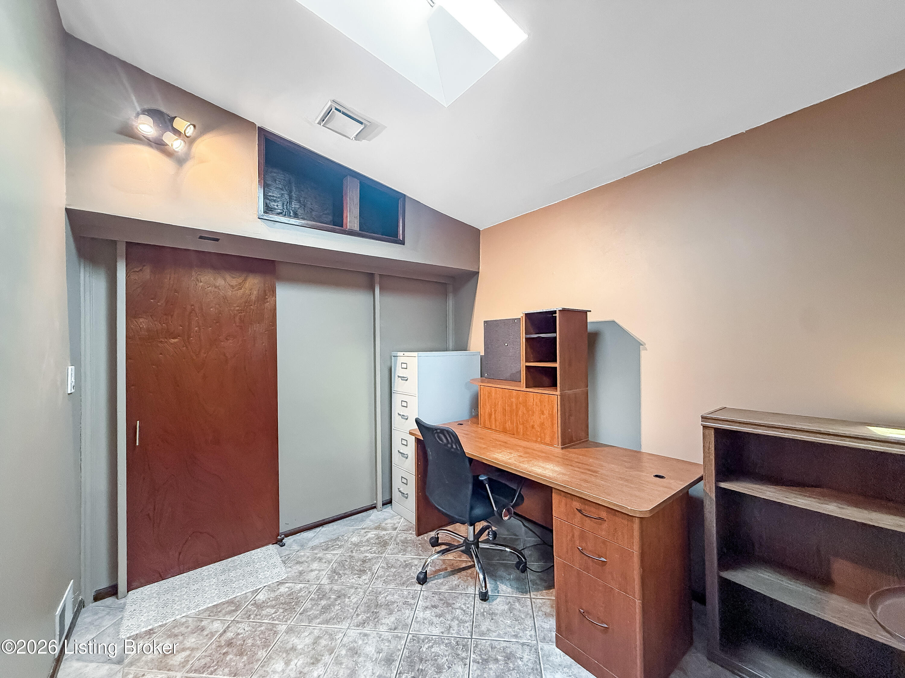 8203 Flicker Pl Property Photo 24