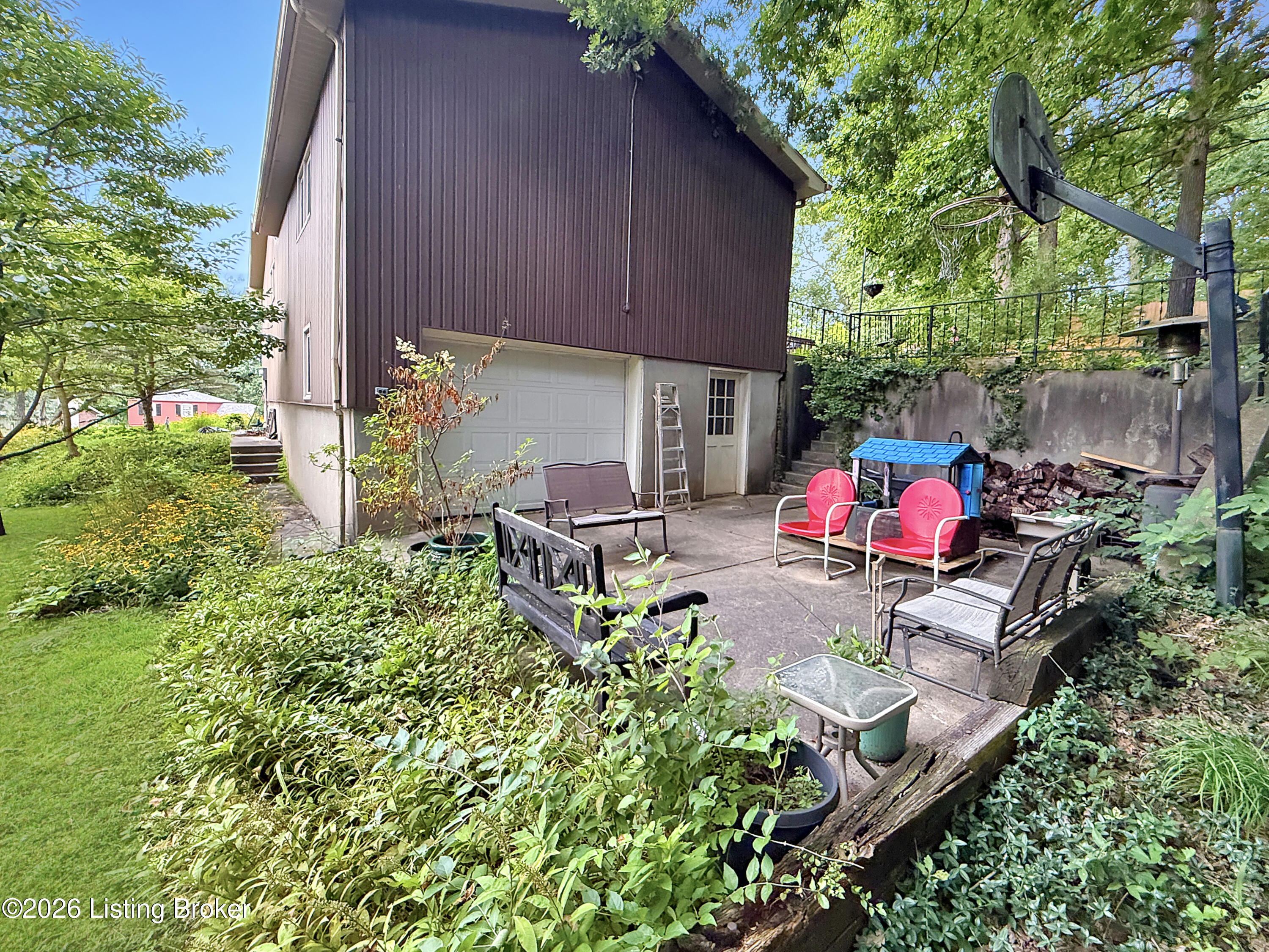 8203 Flicker Pl Property Photo 41