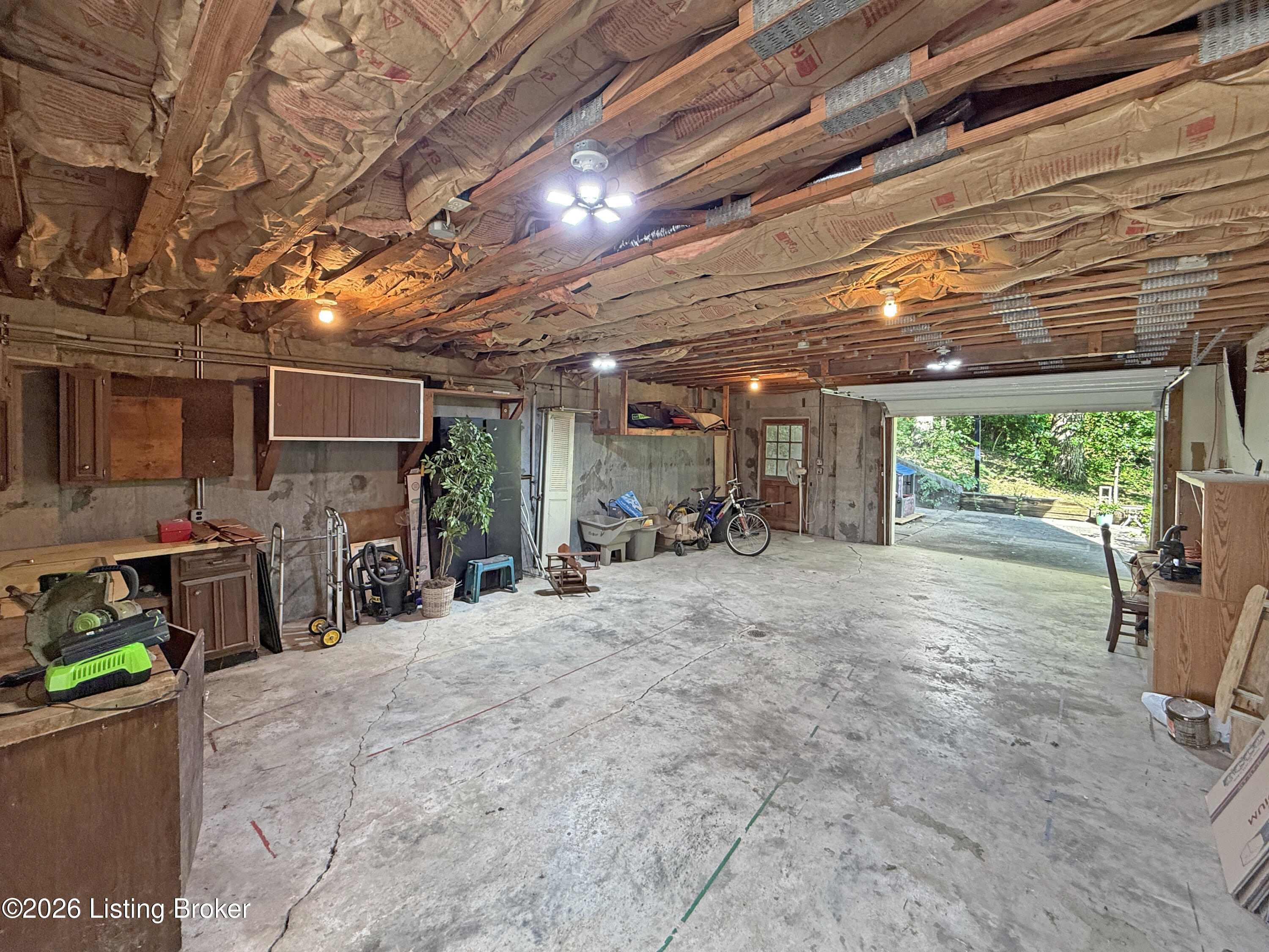 8203 Flicker Pl Property Photo 42