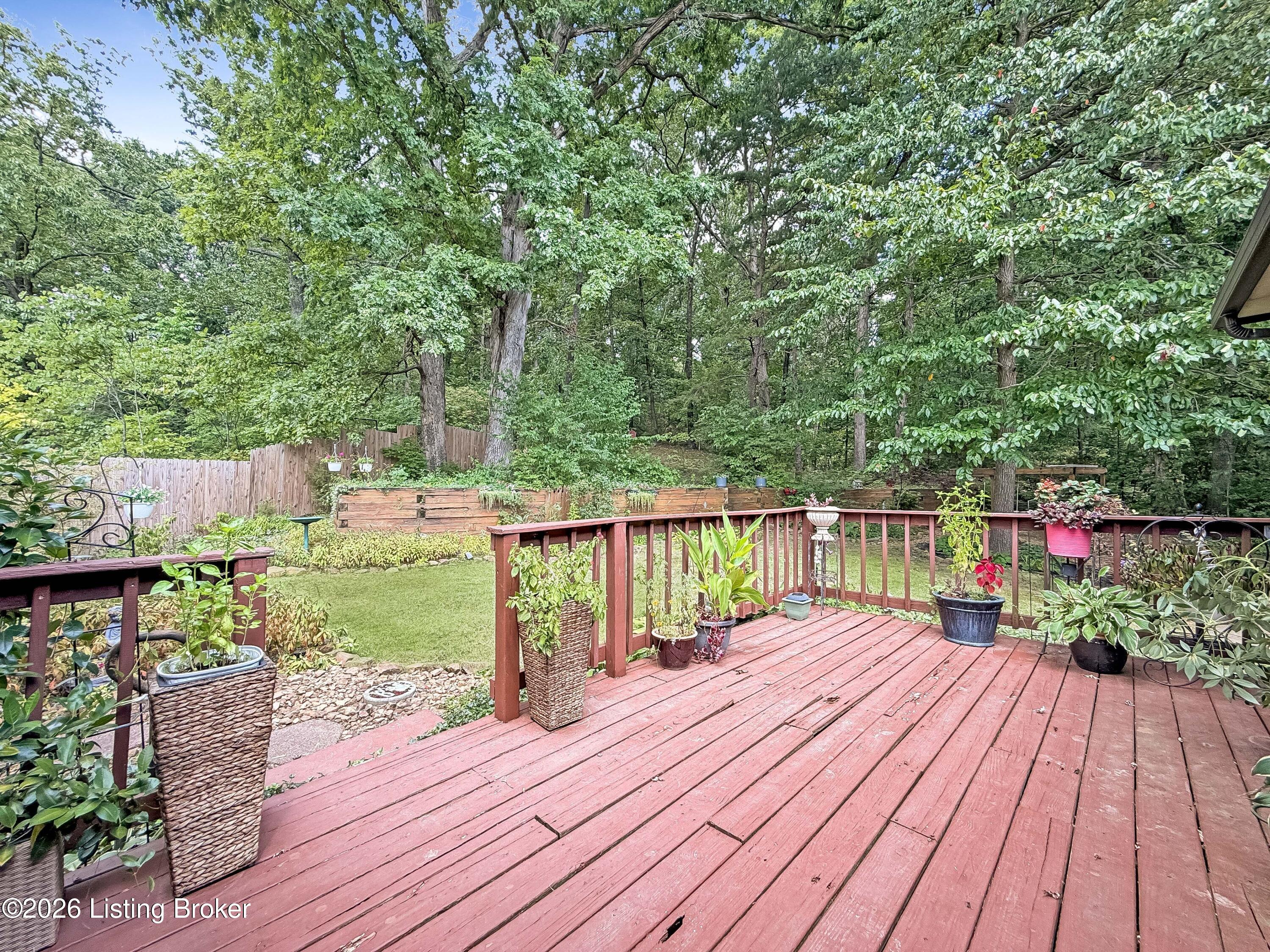 8203 Flicker Pl Property Photo 46