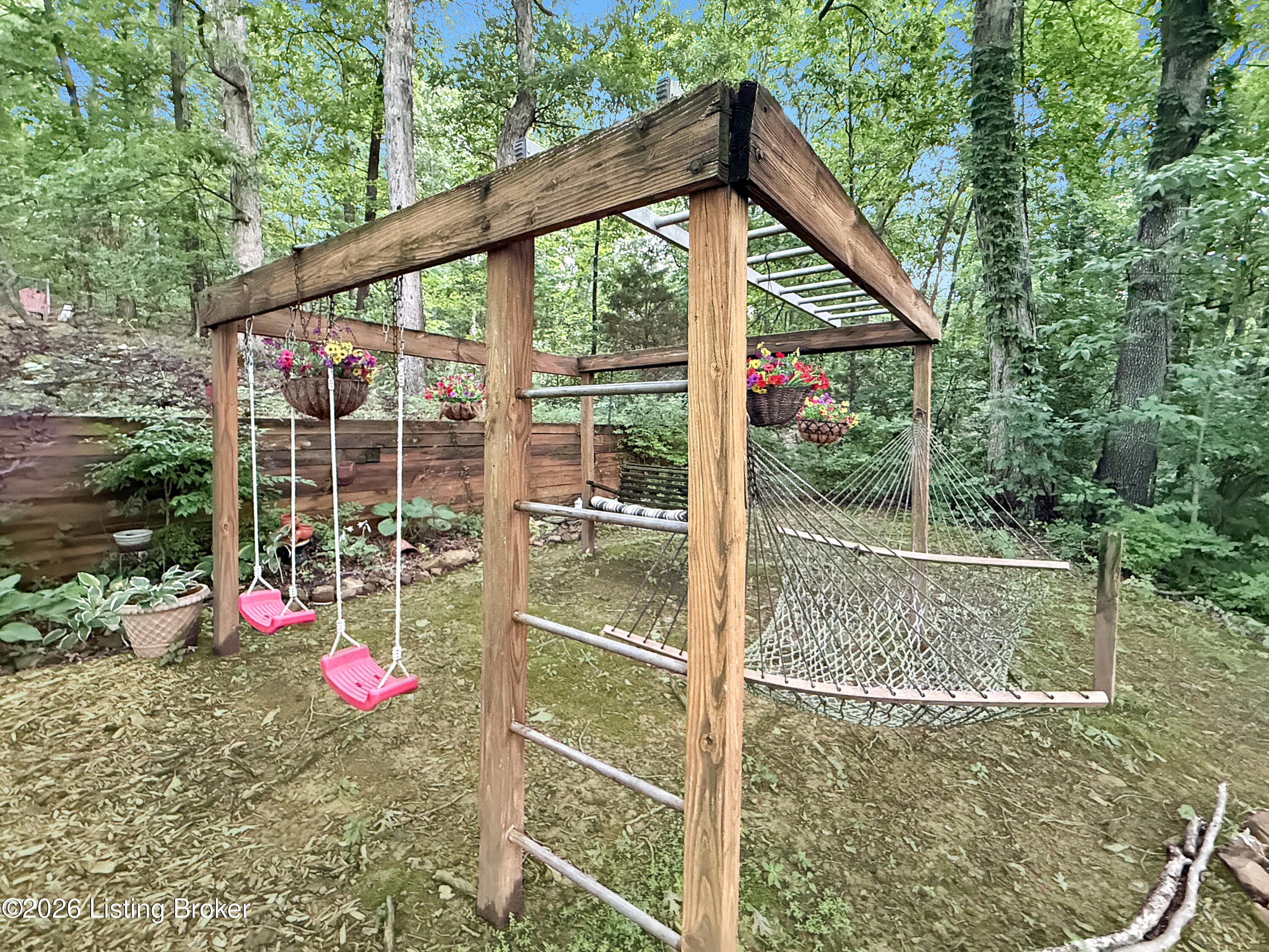 8203 Flicker Pl Property Photo 52
